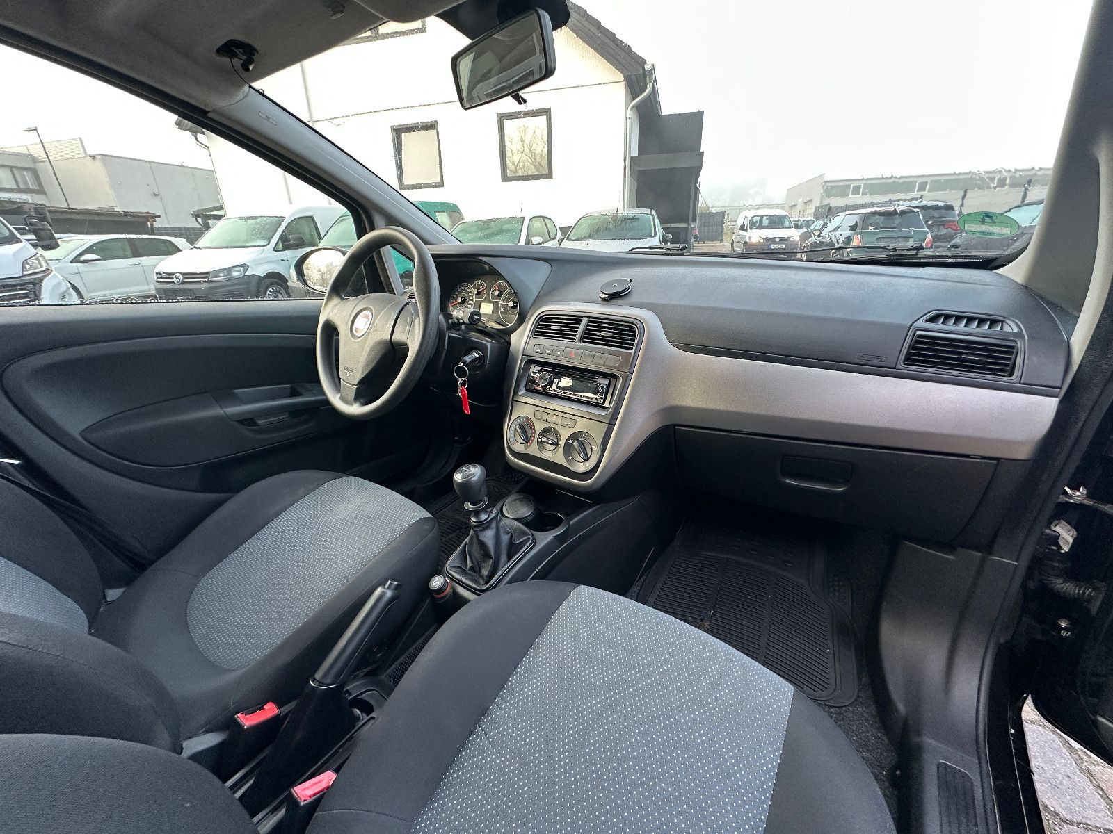 Fahrzeugabbildung Fiat Grande Punto 1.2 HU neu 113tkm 1.Hand!!!