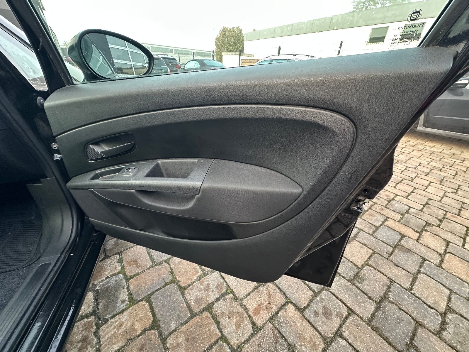 Fahrzeugabbildung Fiat Grande Punto 1.2 HU neu 113tkm 1.Hand!!!