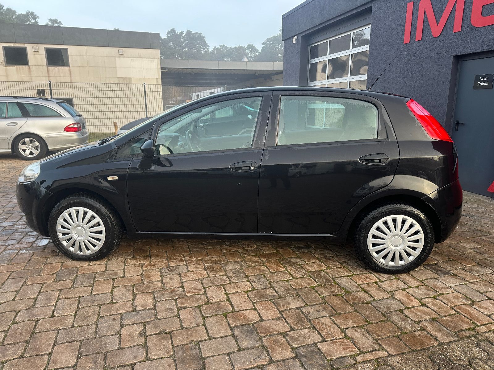 Fahrzeugabbildung Fiat Grande Punto 1.2 HU neu 113tkm 1.Hand!!!