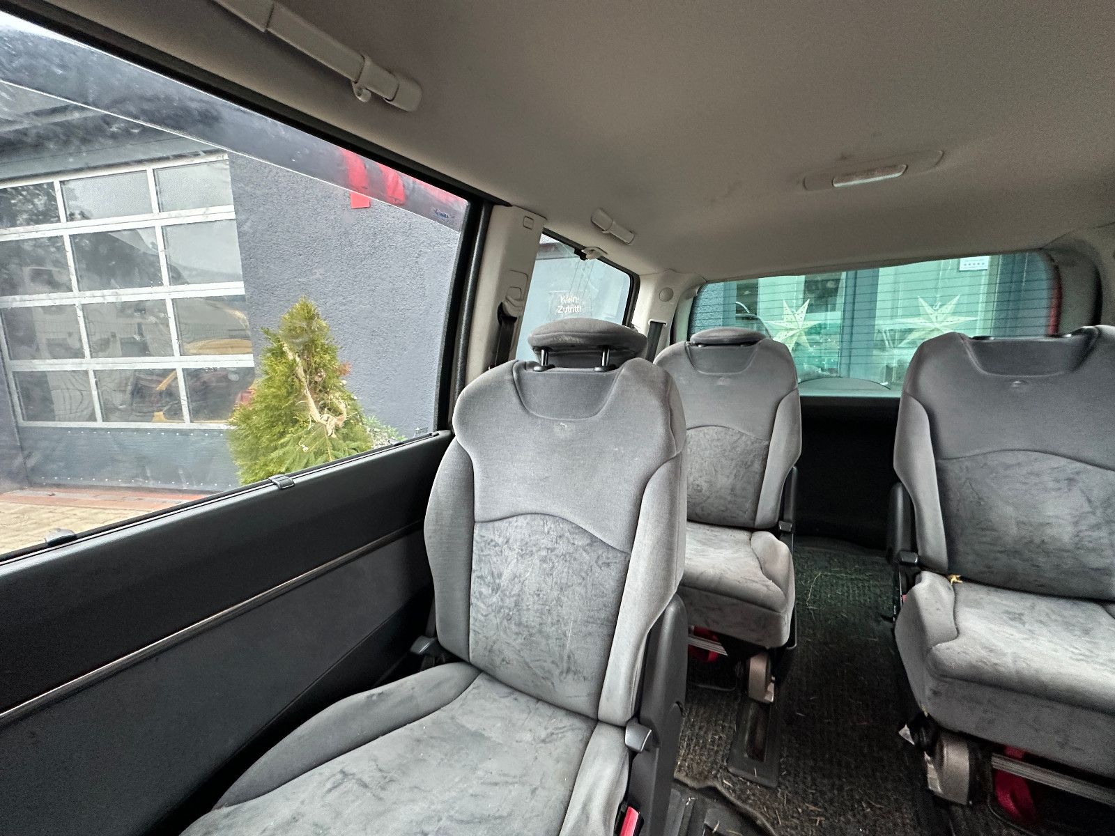 Fahrzeugabbildung Citroën C8 2.0 16V Comfort 140 PS Tüv neu Klima 6 Sitze
