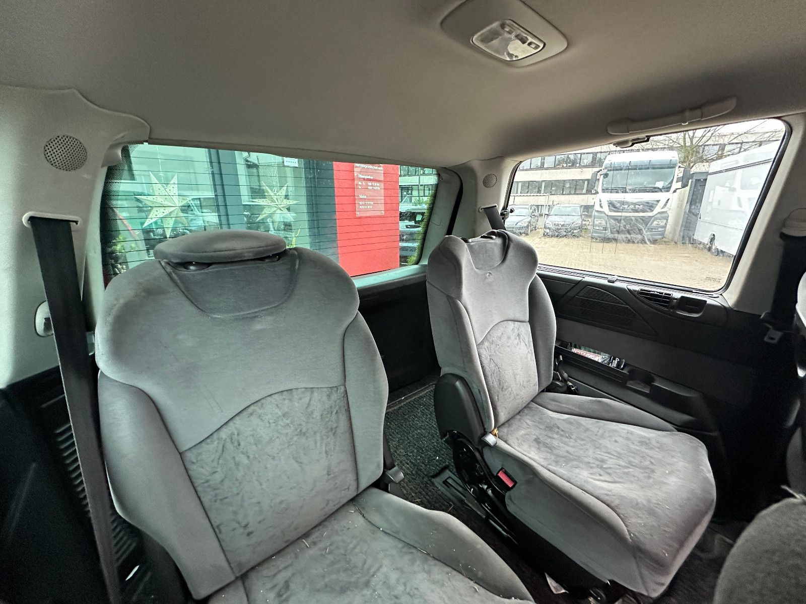 Fahrzeugabbildung Citroën C8 2.0 16V Comfort 140 PS Tüv neu Klima 6 Sitze