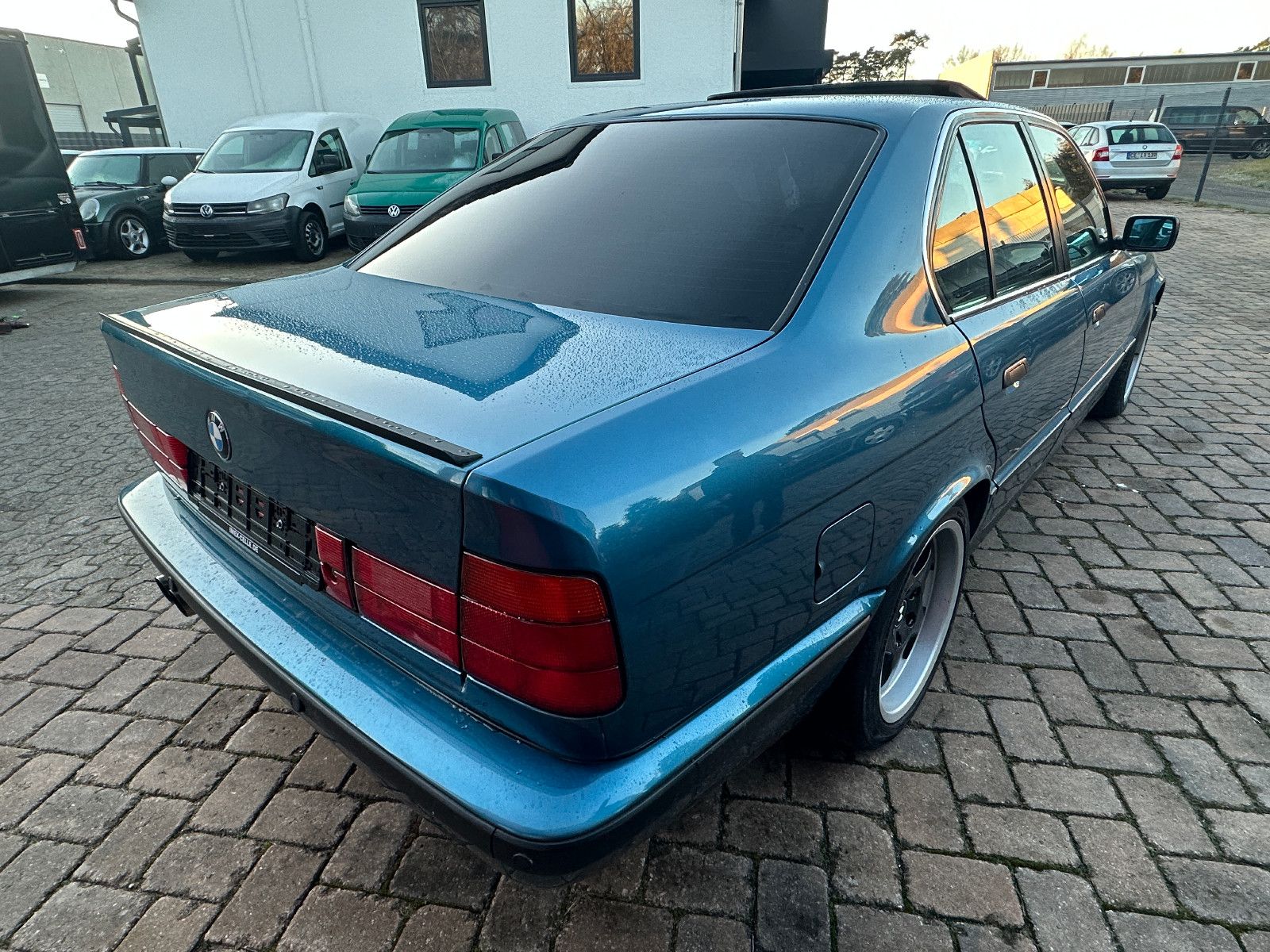 Fahrzeugabbildung BMW 525i 2.5 193 PS Tüv 11/27 Autom. H-Kennzeichen
