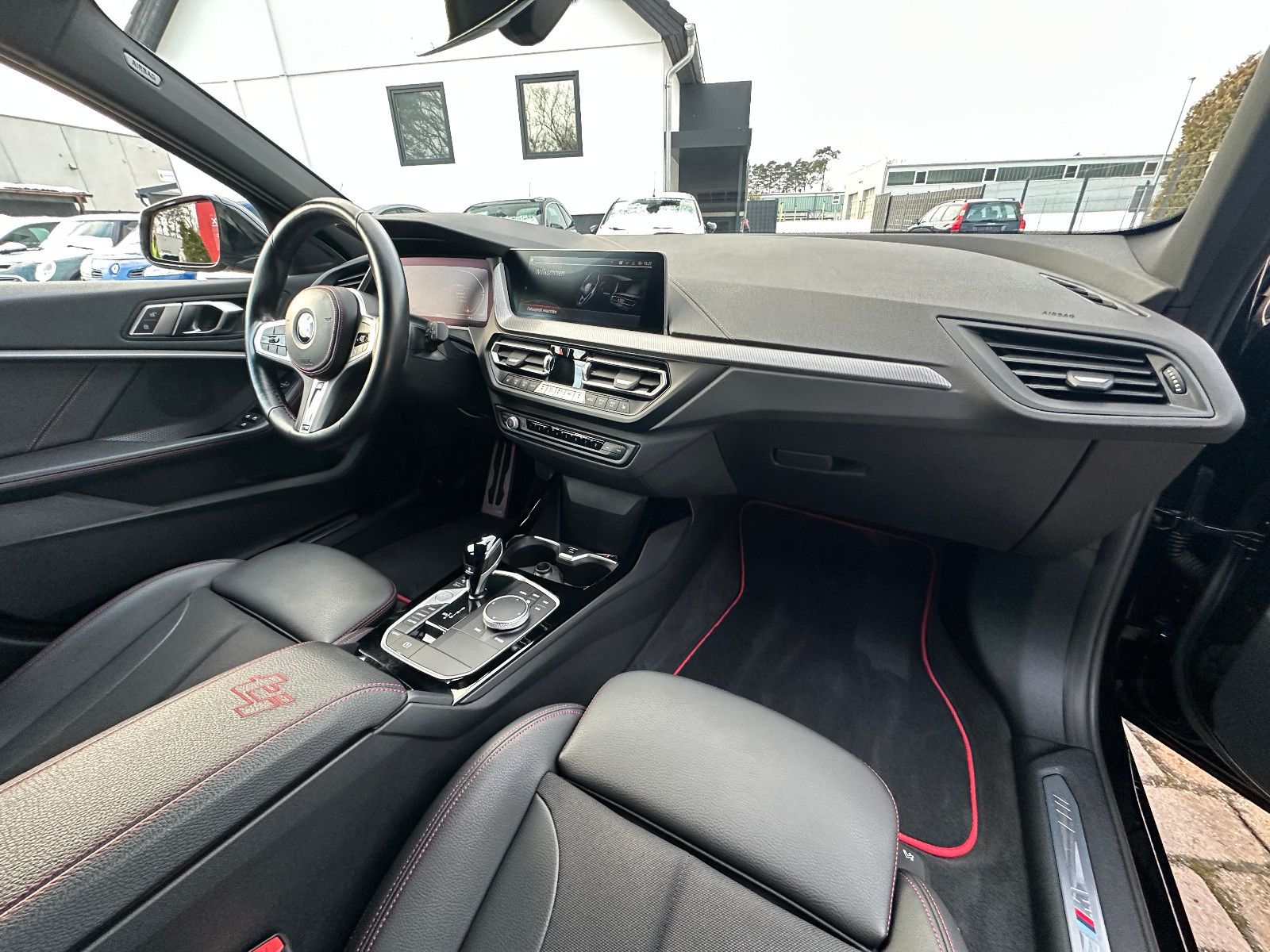 Fahrzeugabbildung BMW 128 ti M-Paket HU neu LED SH 1.Hand