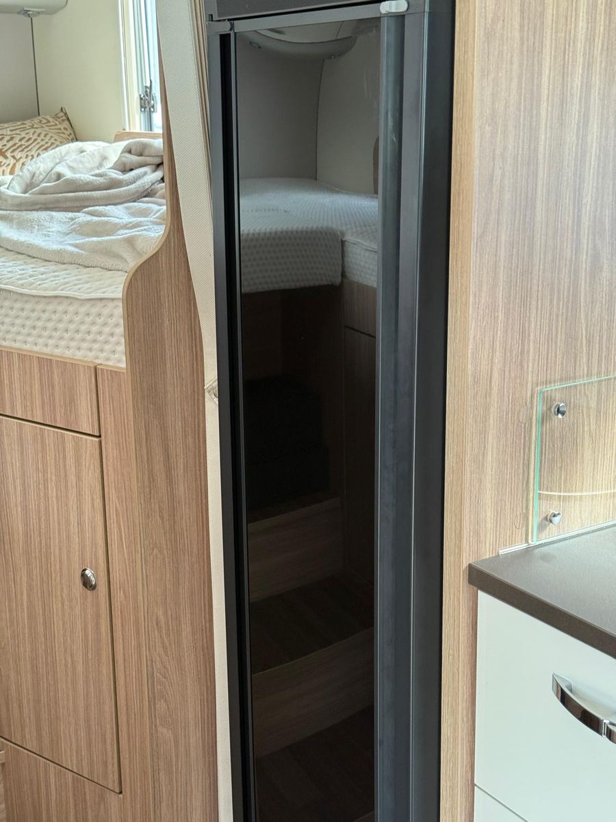 Fahrzeugabbildung Bürstner IXEO IT 726 G Einzel.&Hubbett SAT+TV Klima Kam.