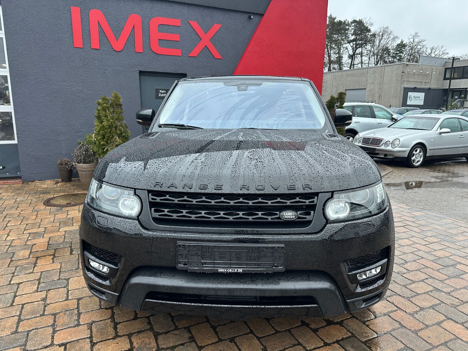 Fahrzeugabbildung Land Rover Range Rover Sport 3.0 SDV6 HSE AHK STH Pano SH