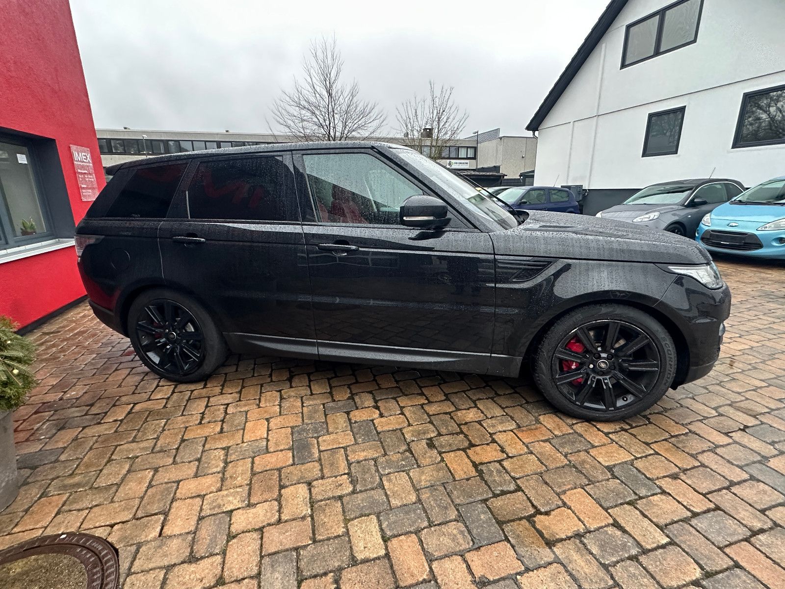 Fahrzeugabbildung Land Rover Range Rover Sport 3.0 SDV6 HSE AHK STH Pano SH