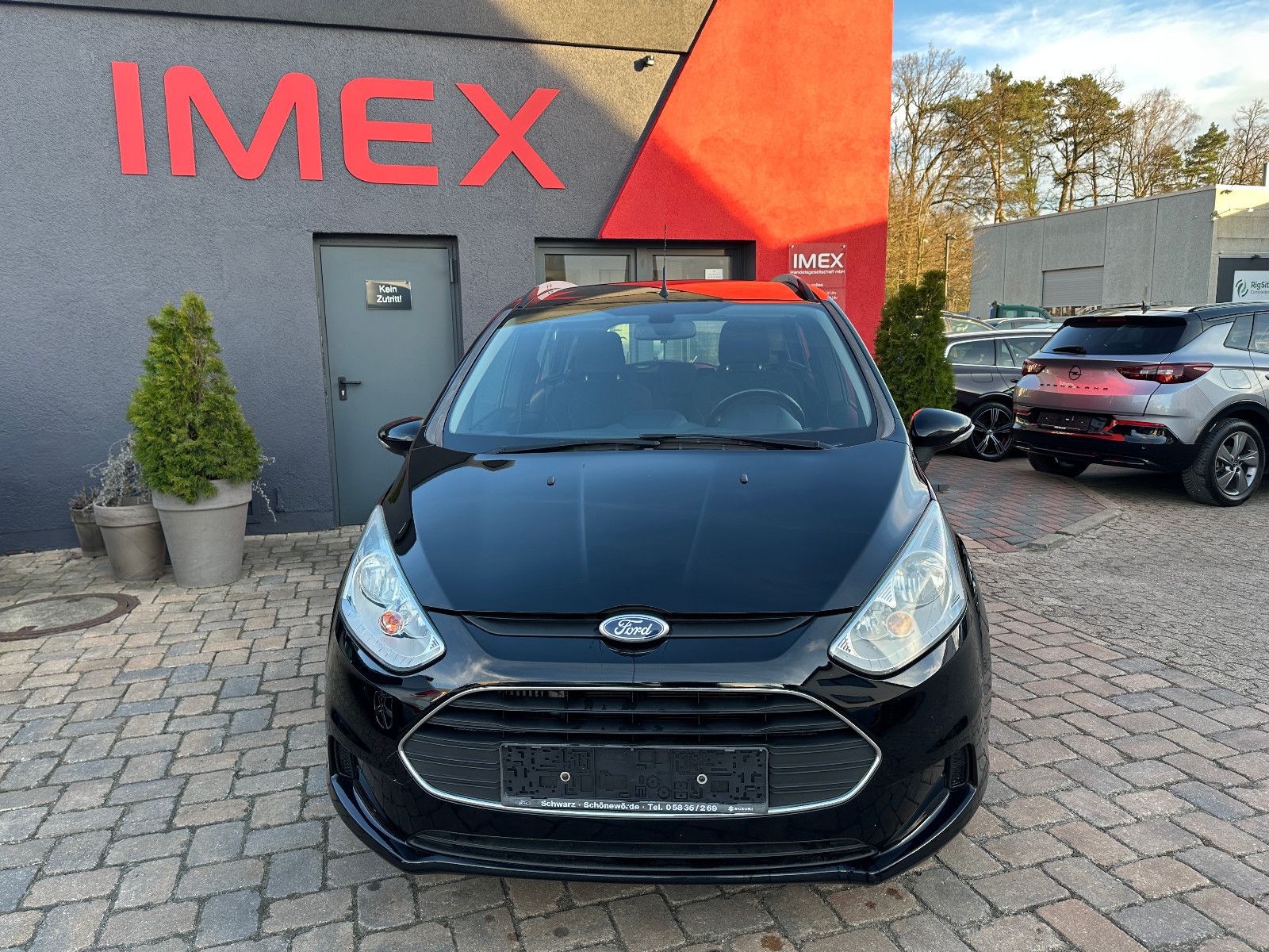 Fahrzeugabbildung Ford B-Max Trend 1.0 101 PS HU neu ZR neu