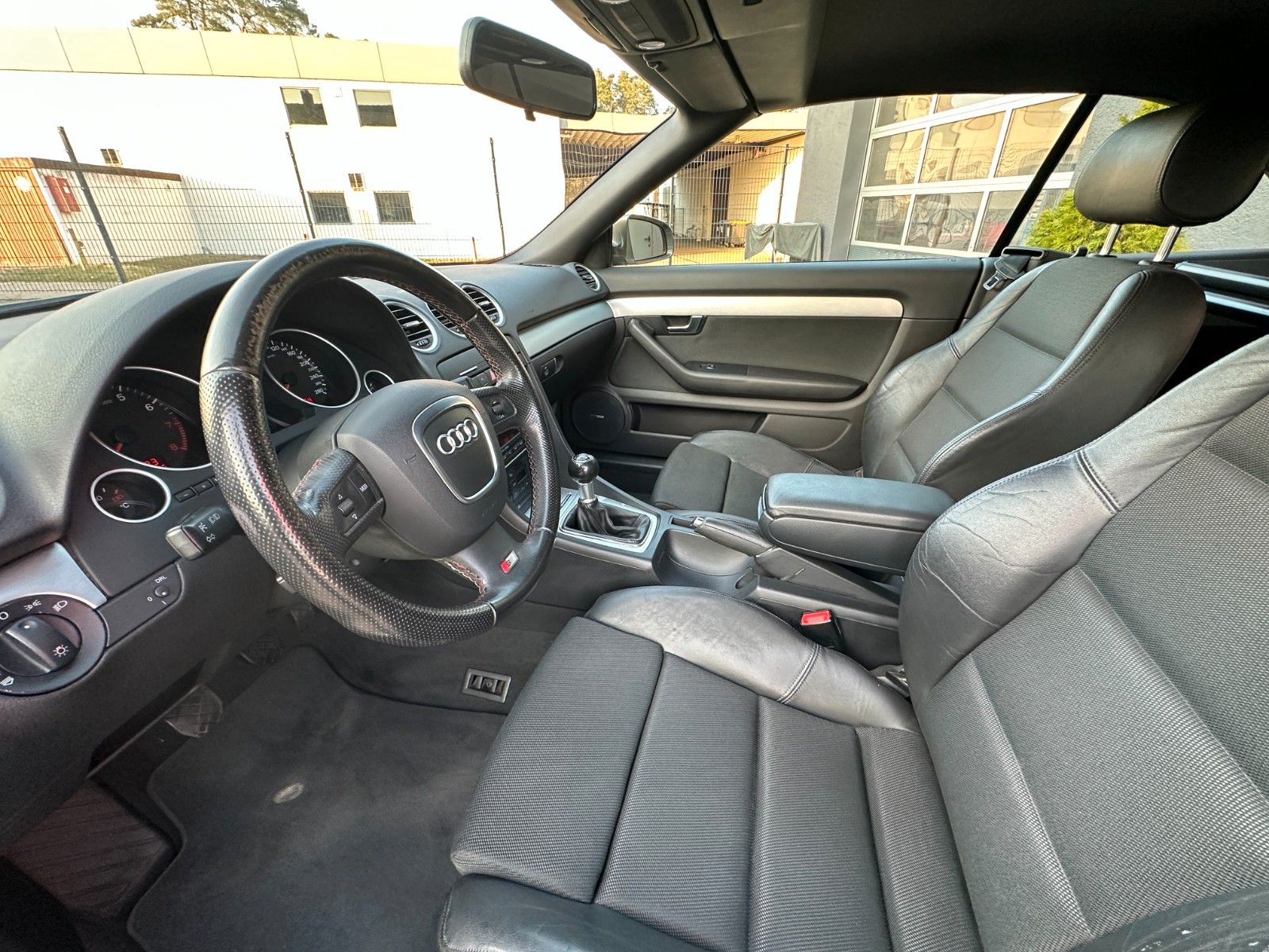 Fahrzeugabbildung Audi A4 Cabriolet 2.0 TFSI S-Line Sport Plus Bose