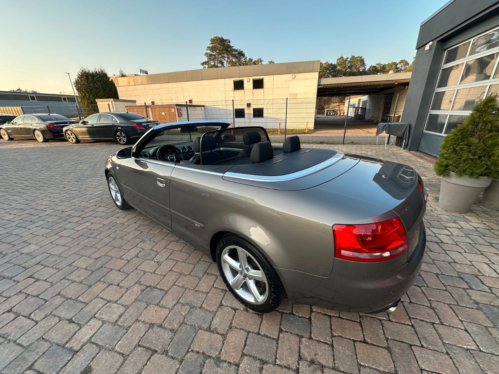 Fahrzeugabbildung Audi A4 Cabriolet 2.0 TFSI S-Line Sport Plus Bose