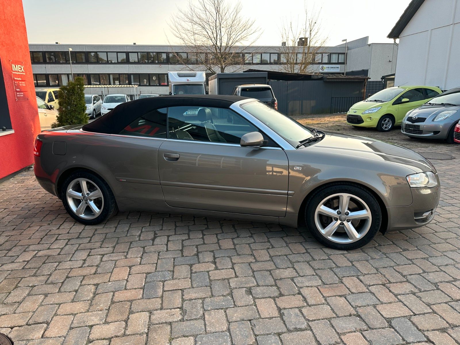 Fahrzeugabbildung Audi A4 Cabriolet 2.0 TFSI S-Line Sport Plus Bose