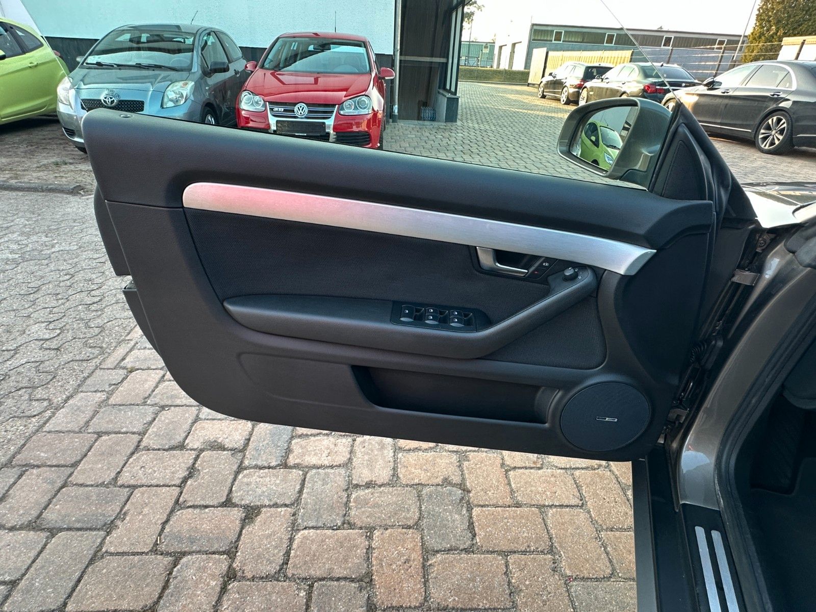 Fahrzeugabbildung Audi A4 Cabriolet 2.0 TFSI S-Line Sport Plus Bose