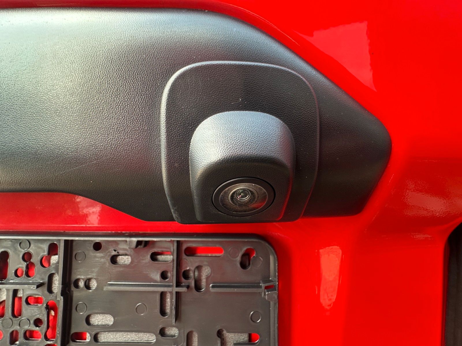 Fahrzeugabbildung Ford Connect Kombi lang Trend 1.5 120 PS Navi PDC