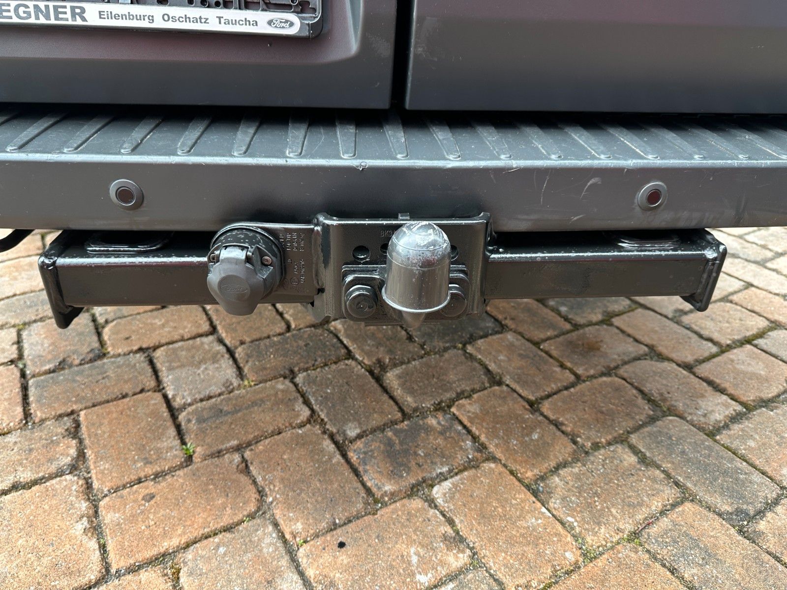 Fahrzeugabbildung Ford Transit Kombi 350 L3 Trend HU neu 170 PS AHK