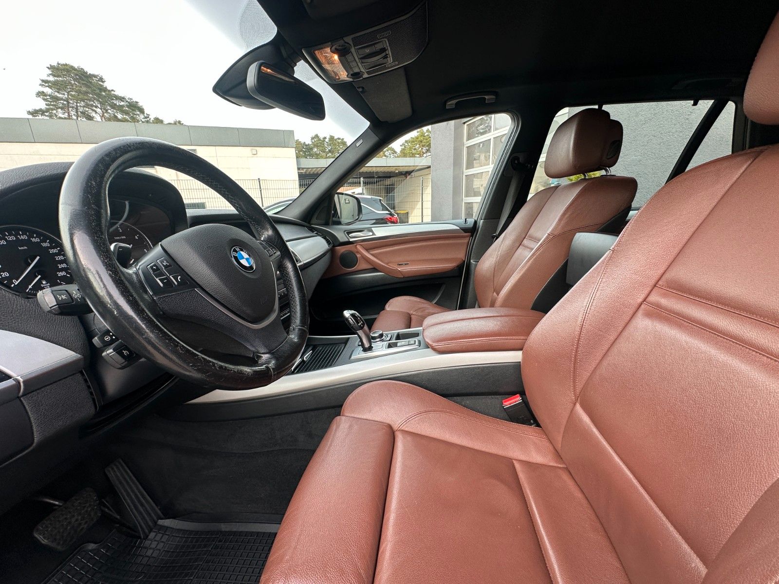 Fahrzeugabbildung BMW X5 xDrive30d Exclusive Sport Paket 7 Sitze