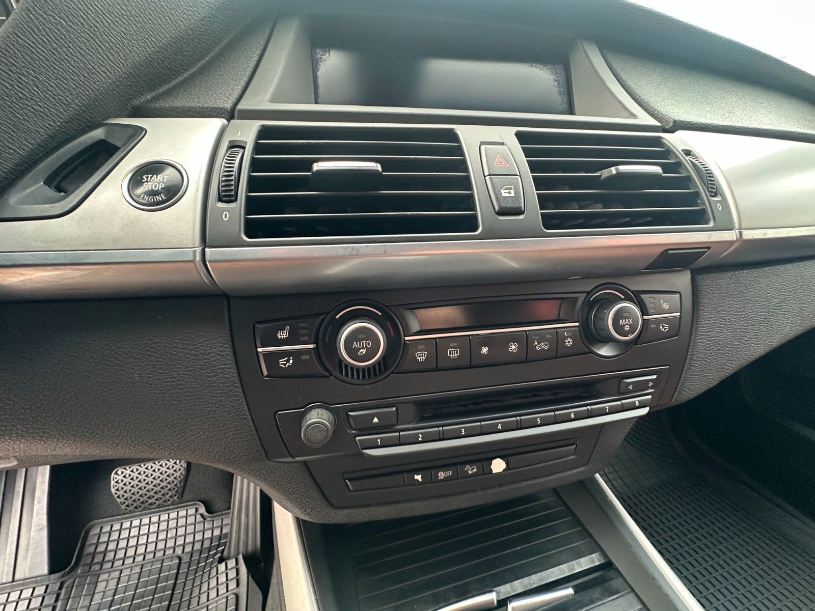 Fahrzeugabbildung BMW X5 xDrive30d Exclusive Sport Paket 7 Sitze