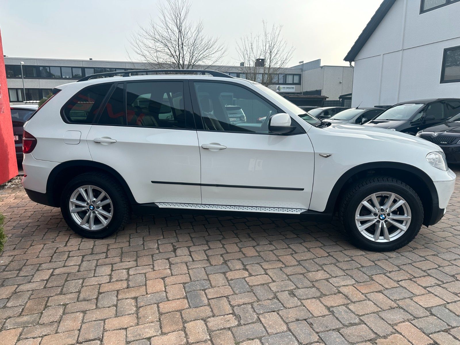 Fahrzeugabbildung BMW X5 xDrive30d Exclusive Sport Paket 7 Sitze