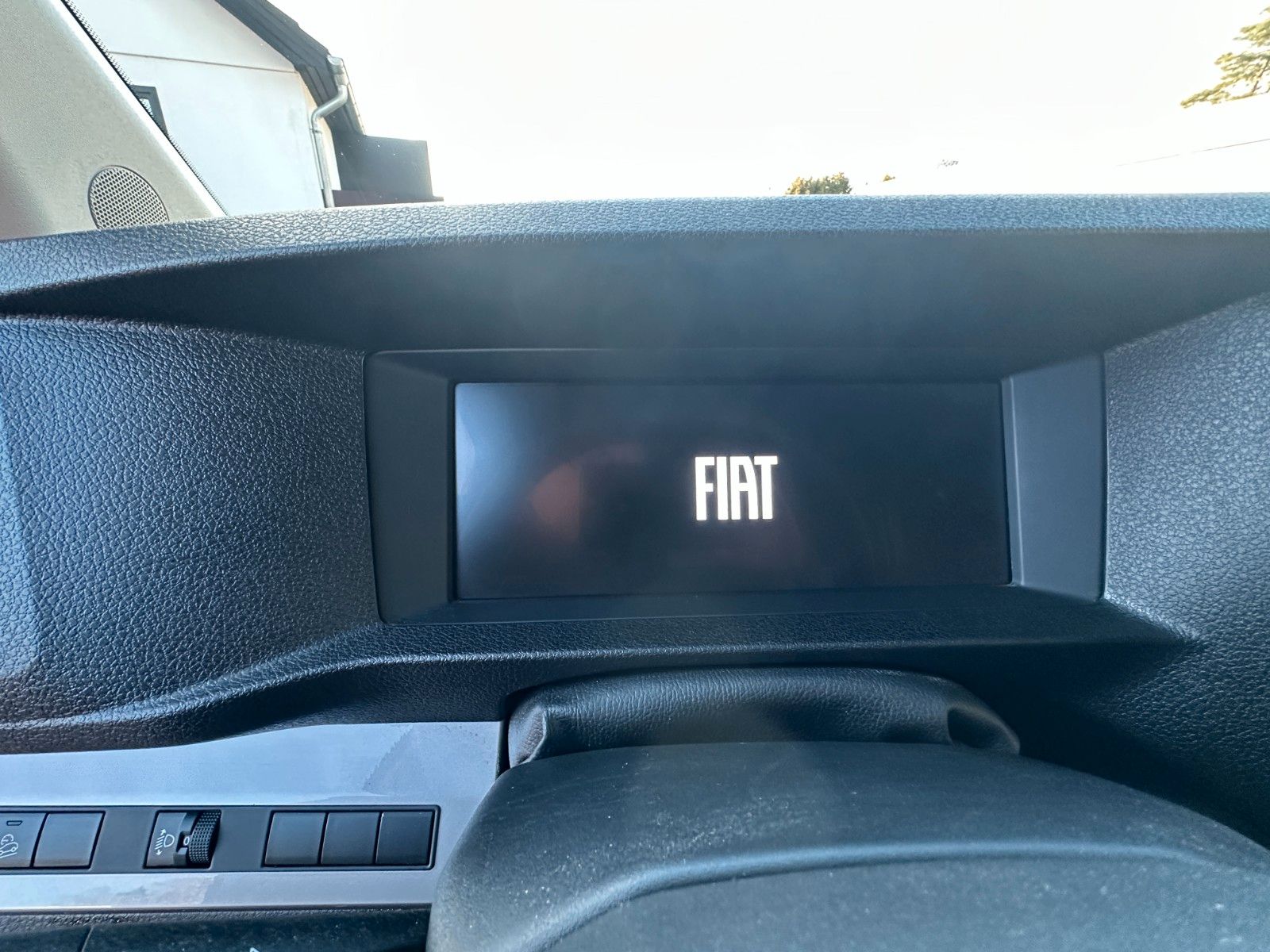 Fahrzeugabbildung Fiat Scudo L2 Basis 2.0 145 PS Autom. Digial Navi
