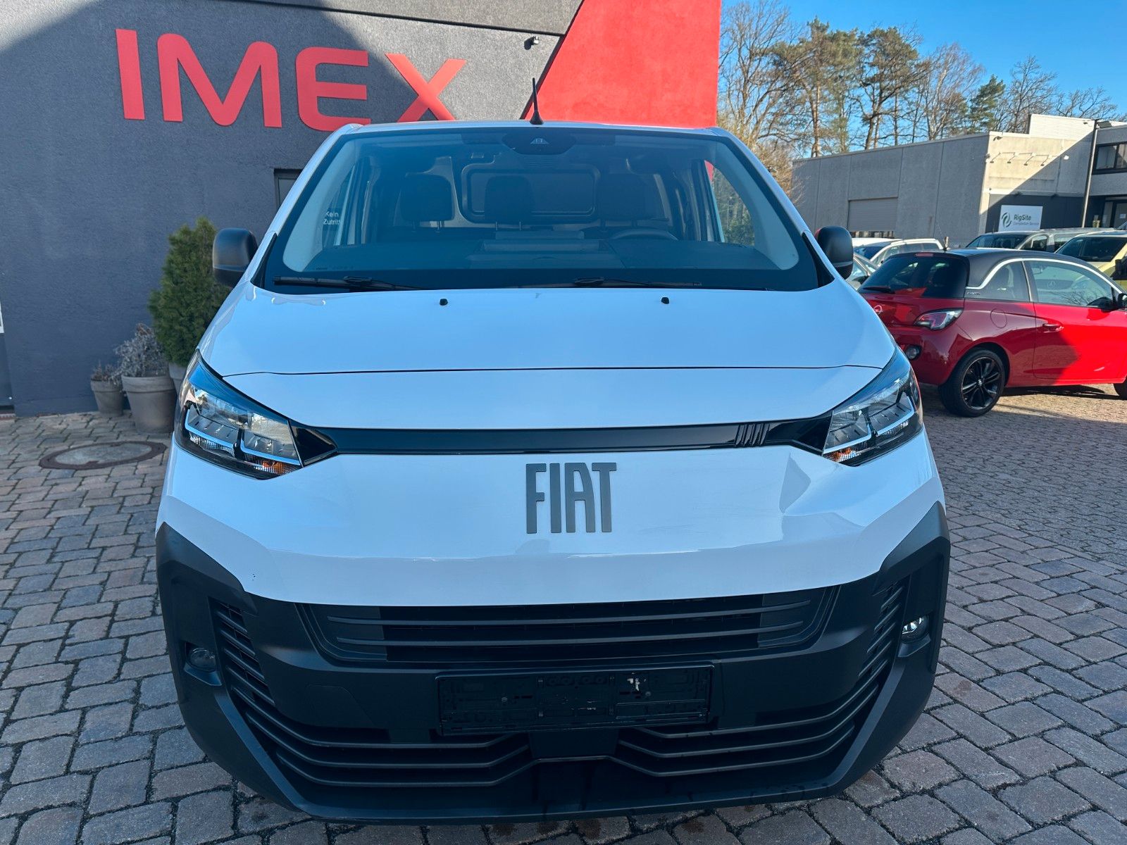 Fahrzeugabbildung Fiat Scudo L2 Basis 2.0 145 PS Autom. Digial Navi