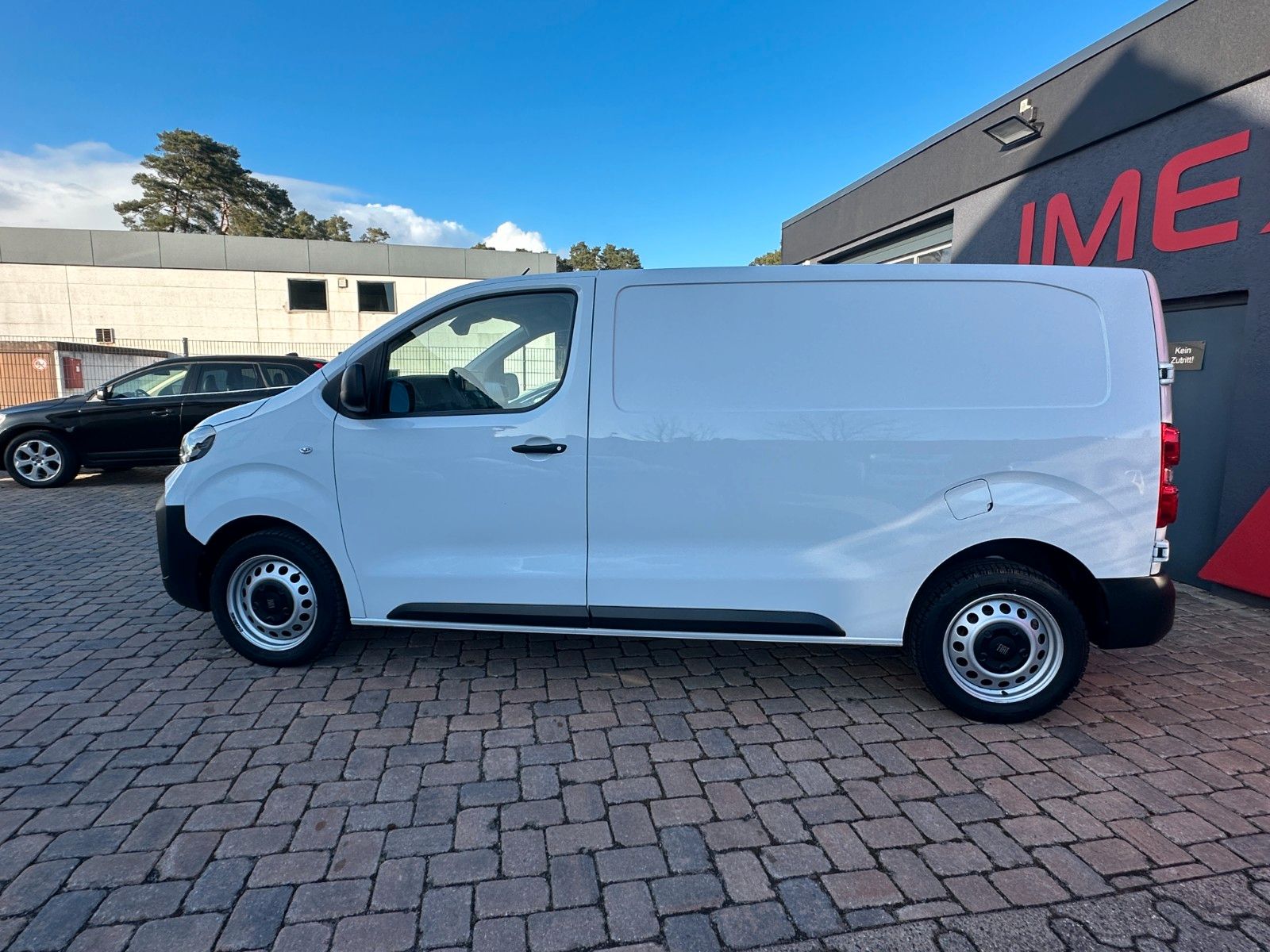 Fahrzeugabbildung Fiat Scudo L2 Basis 2.0 145 PS Autom. Digial Navi