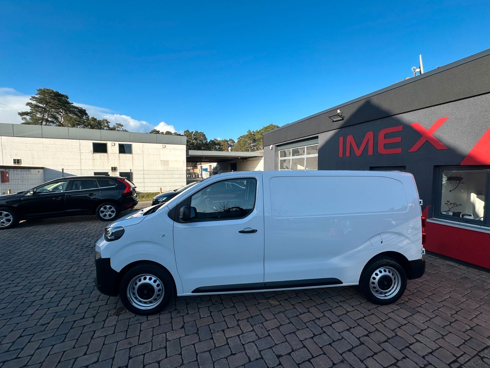 Fahrzeugabbildung Fiat Scudo L2 Basis 2.0 145 PS Autom. Digial Navi