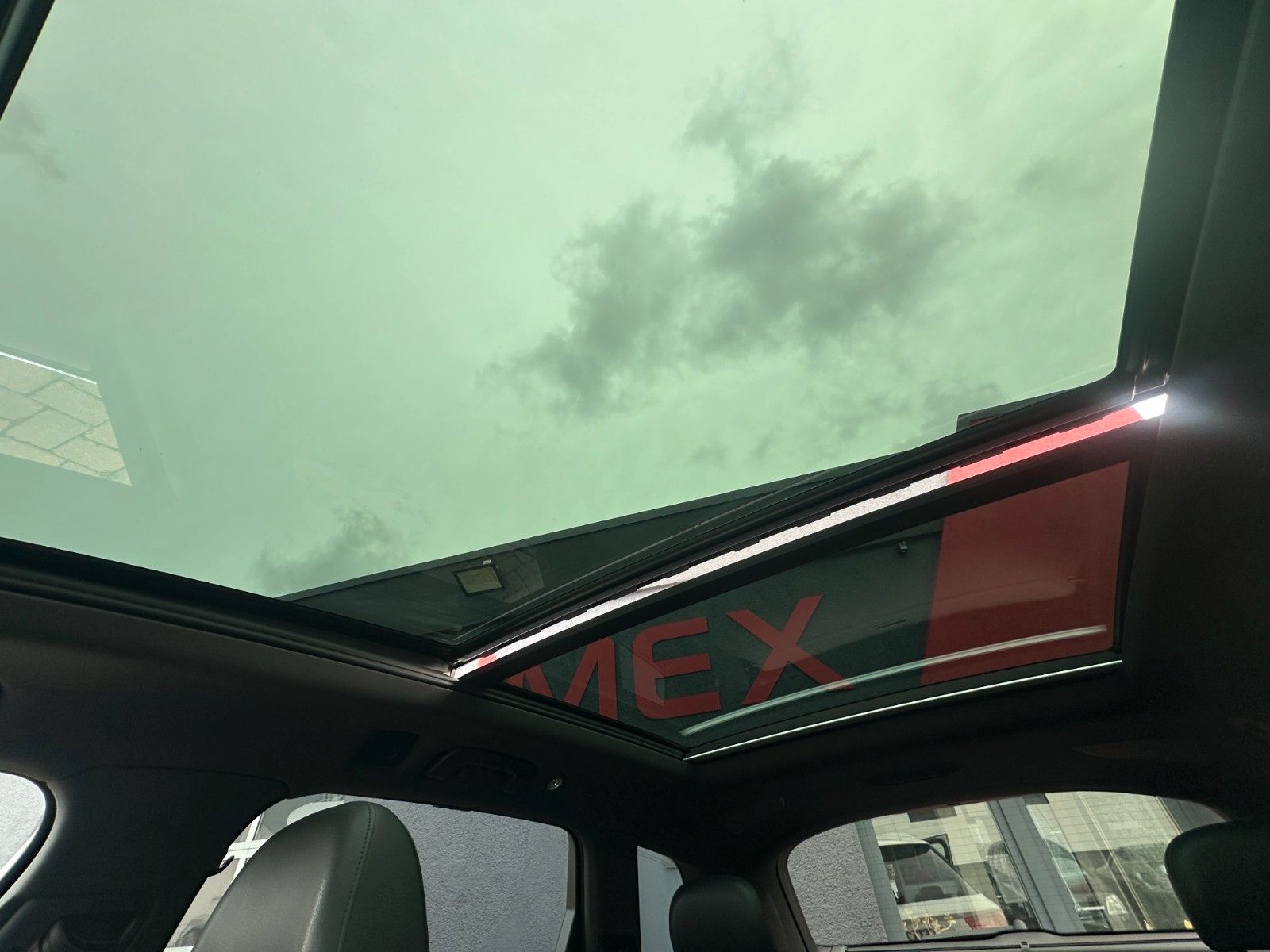 Fahrzeugabbildung Audi Q7 3.0 TFSI 333PS 7-Sitze Pano HUD LED  AHK