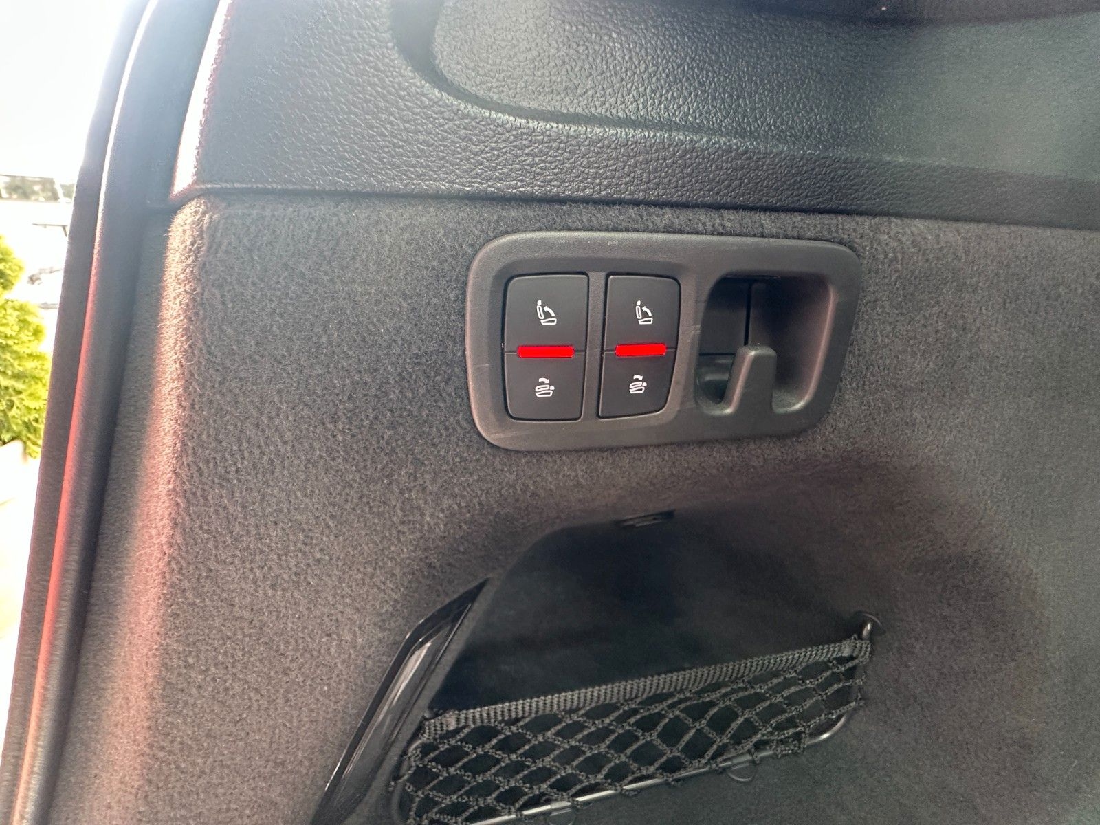 Fahrzeugabbildung Audi Q7 3.0 TFSI 333PS 7-Sitze Pano HUD LED  AHK