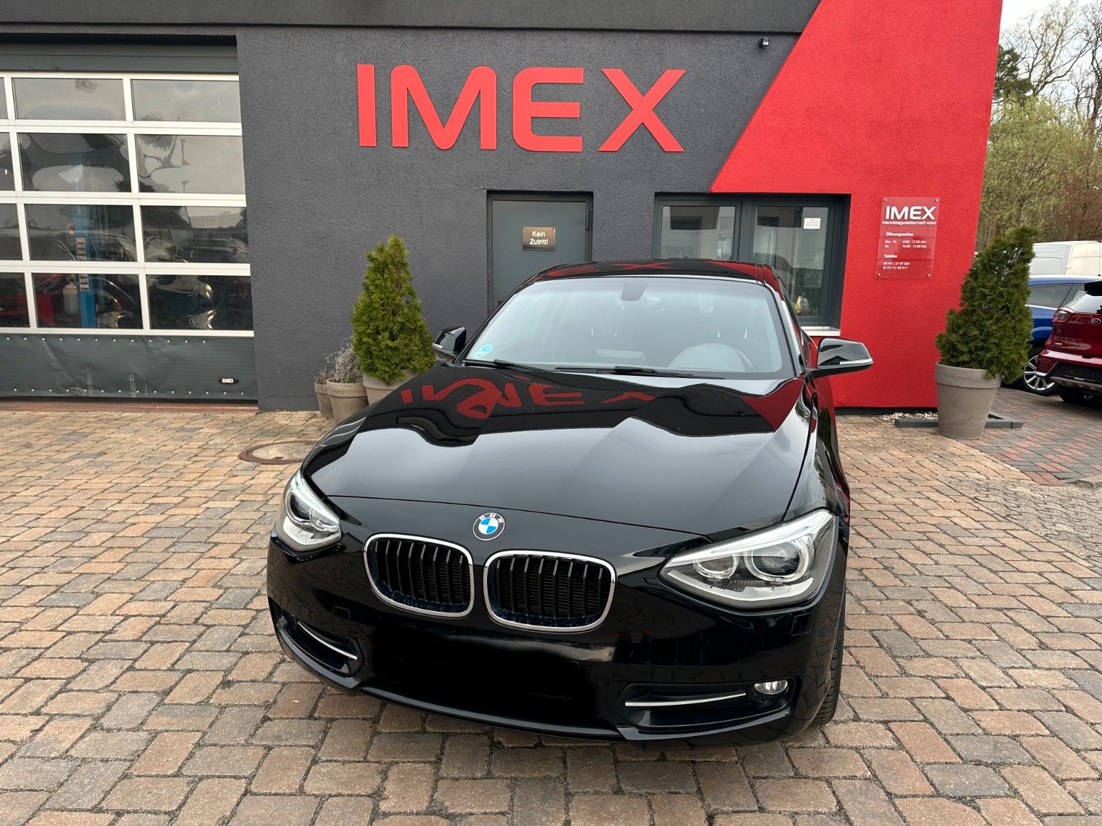 BMW 116i Sport Line 136 PS HU neu Bi Xenon SH