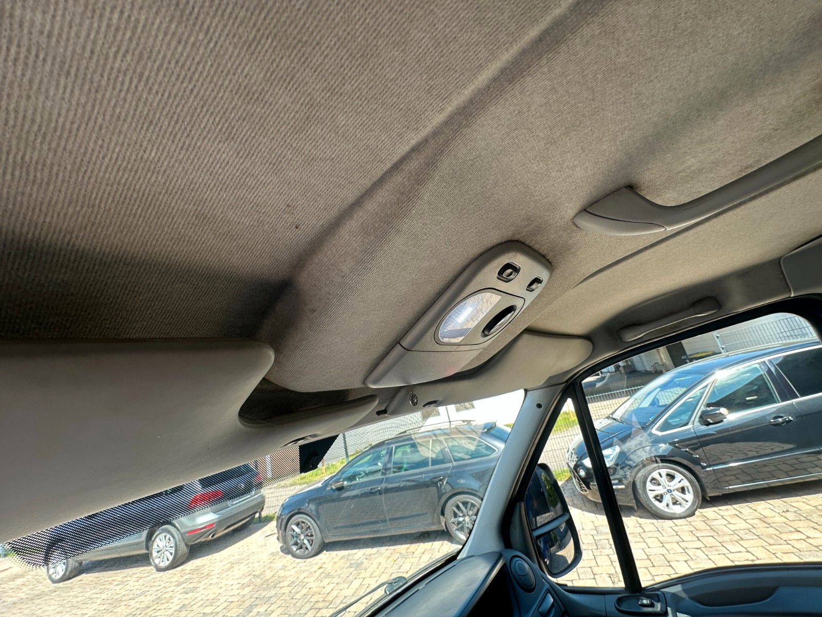 Fahrzeugabbildung Iveco Daily Kasten 3.0  140PS L2H3 Klima AHK 2.8t