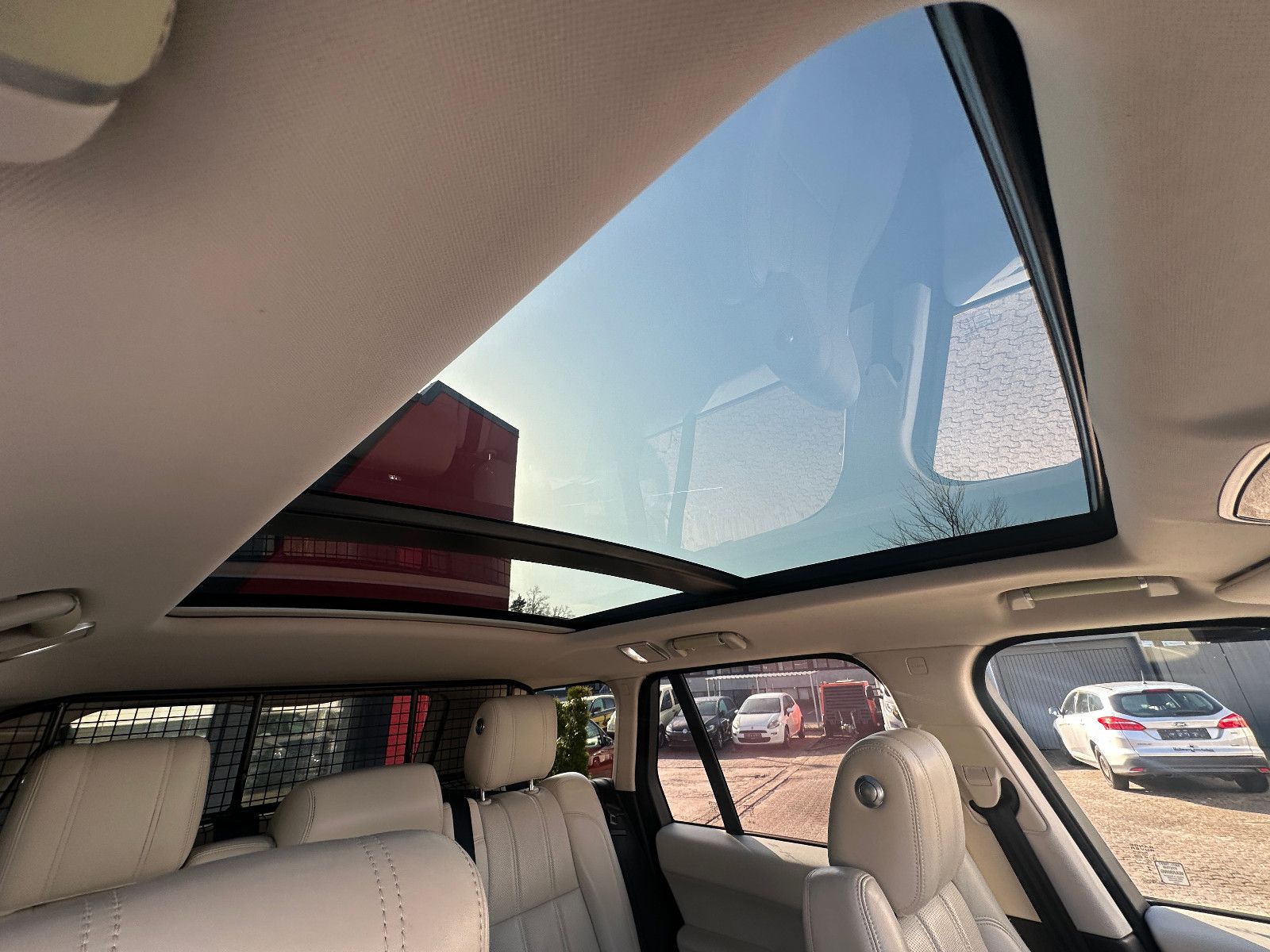 Fahrzeugabbildung Land Rover Range Rover Supercharged 380 KW  Pano AHK