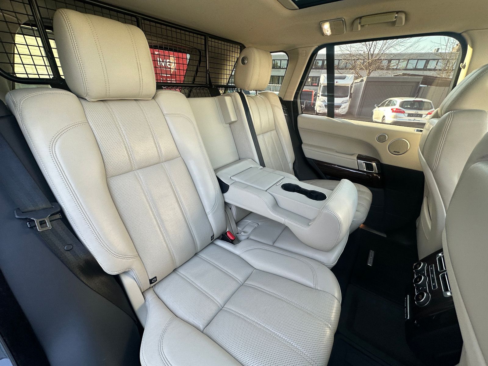 Fahrzeugabbildung Land Rover Range Rover Supercharged 380 KW  Pano AHK