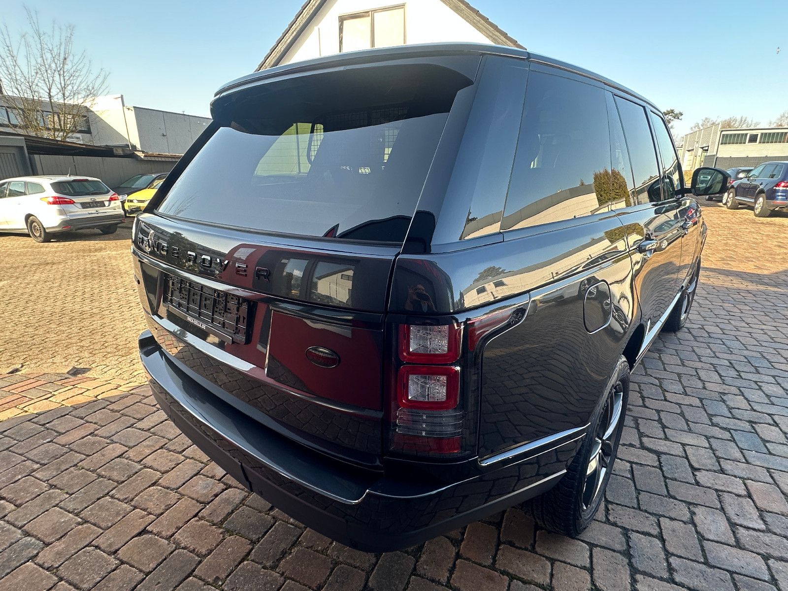 Fahrzeugabbildung Land Rover Range Rover Supercharged 380 KW  Pano AHK