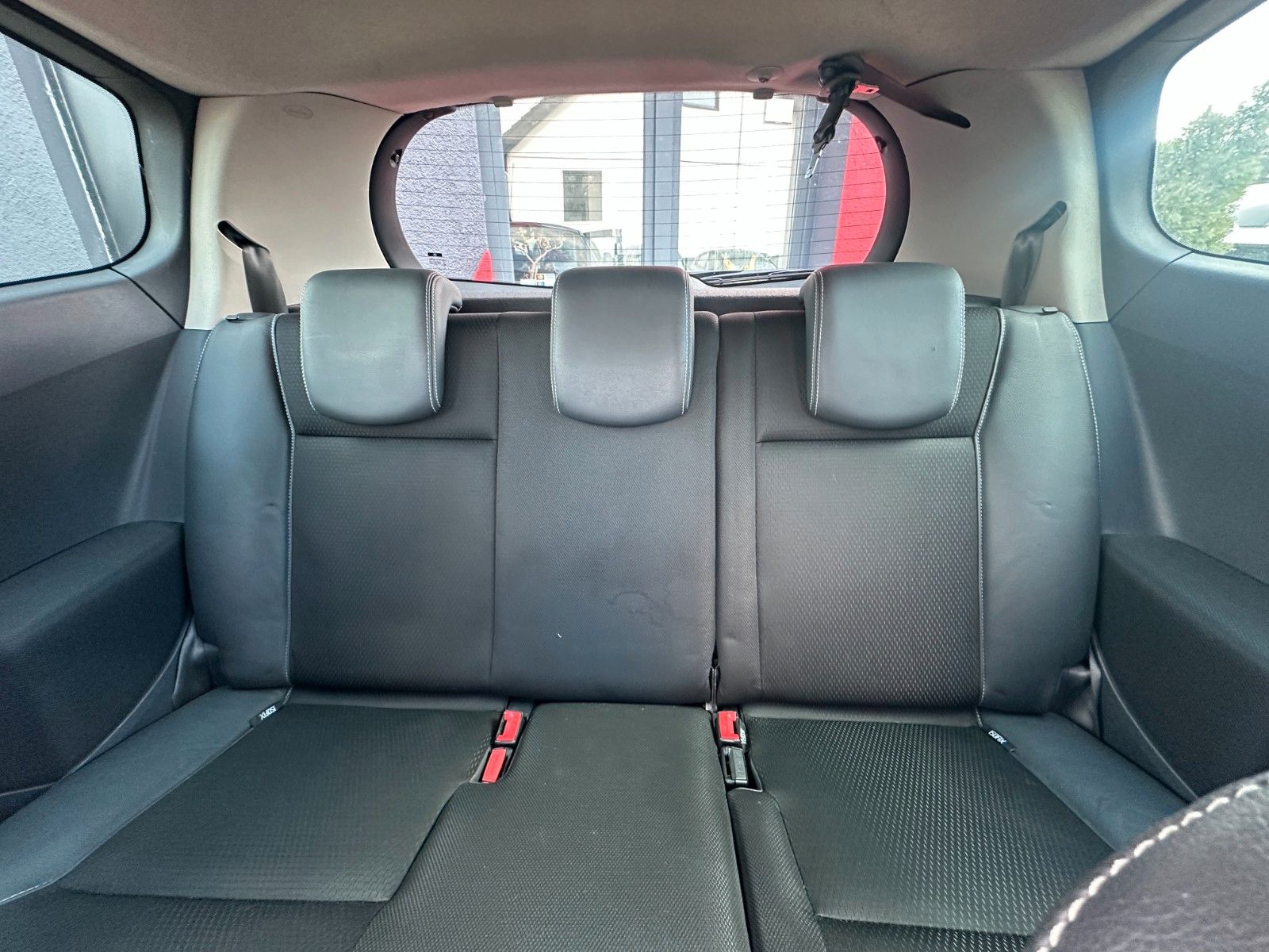 Fahrzeugabbildung Renault Clio III Exception 1.6 111 PS Tüv 11/26 Klima