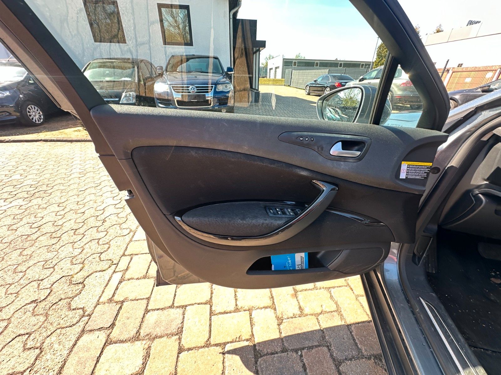 Fahrzeugabbildung Citroën C5 Tourer Exclusive 2.7 204 PS Pano Leder