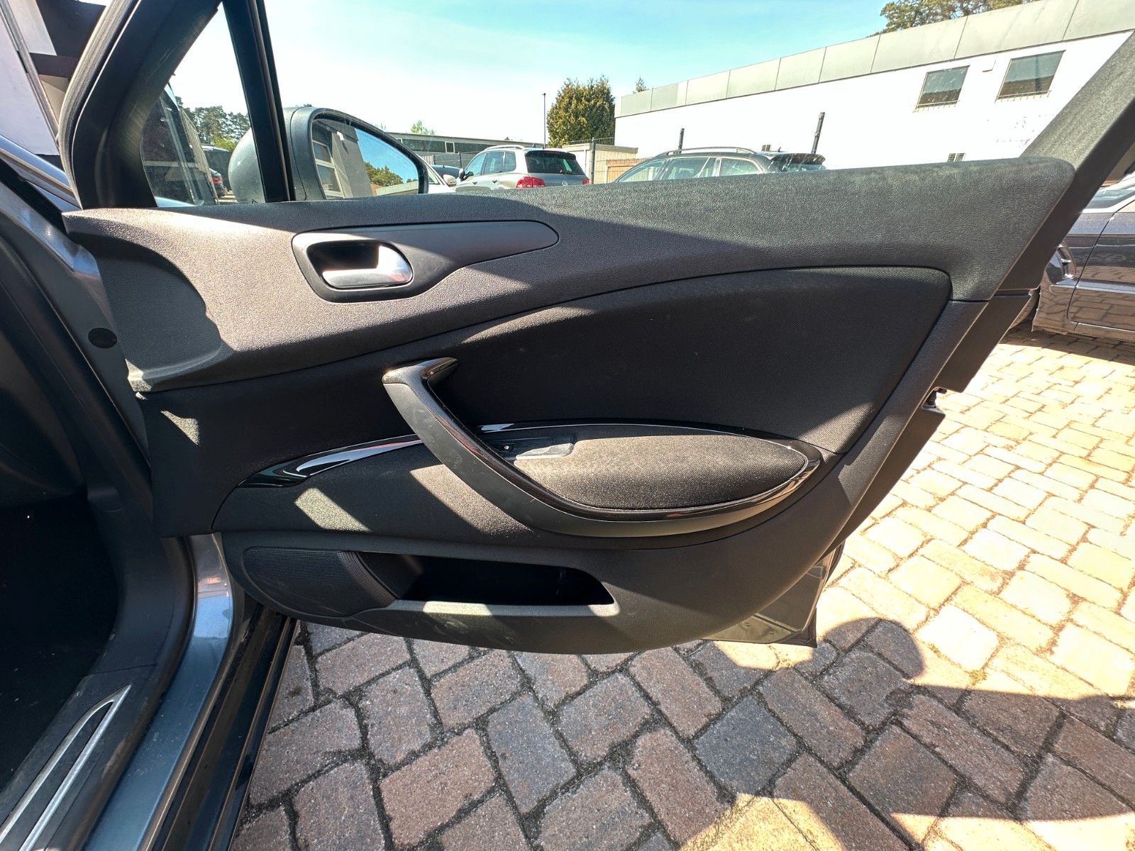 Fahrzeugabbildung Citroën C5 Tourer Exclusive 2.7 204 PS Pano Leder