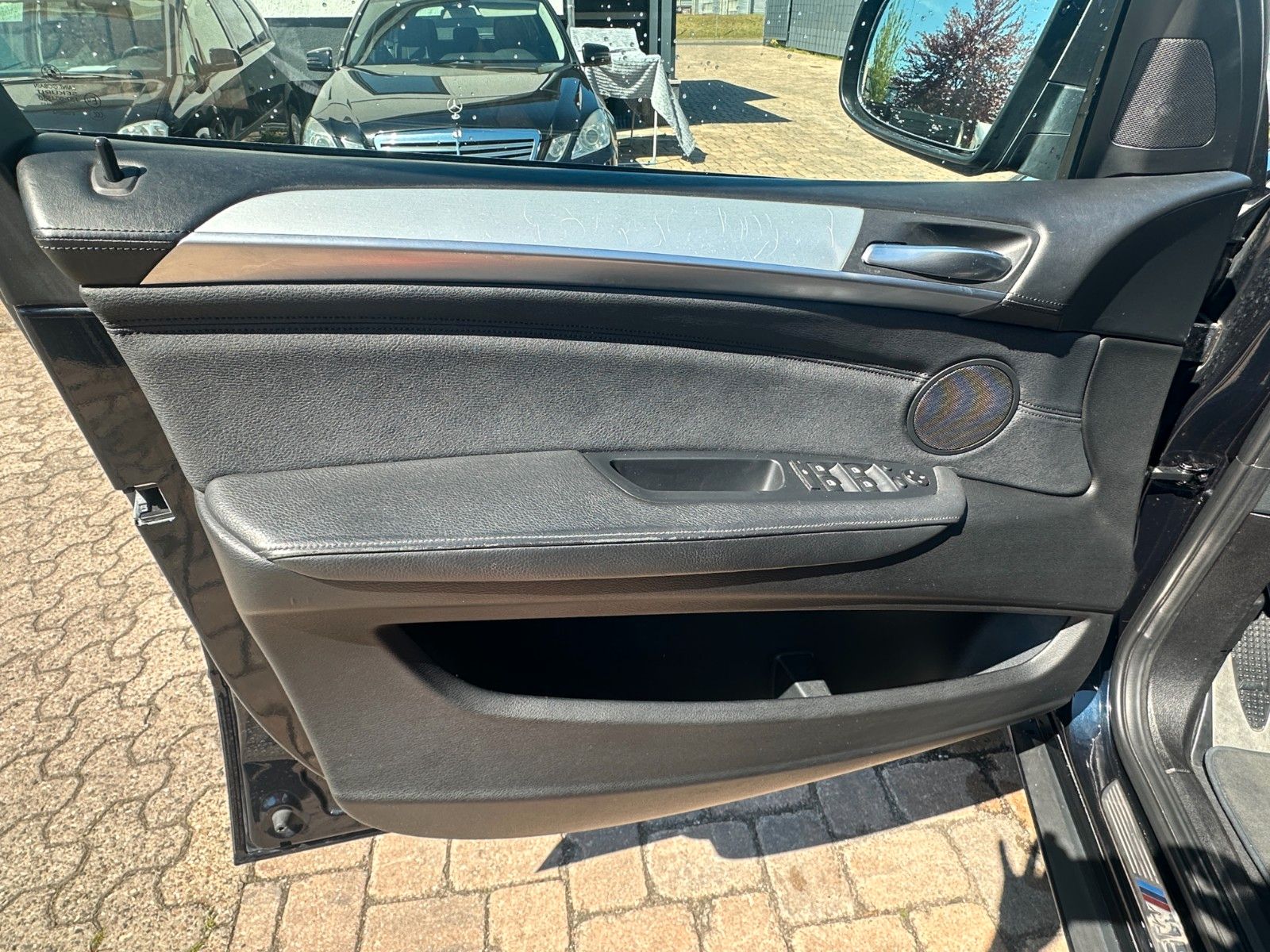 Fahrzeugabbildung BMW X5 M50d HUD Leder Pano AHK STH M-Sport