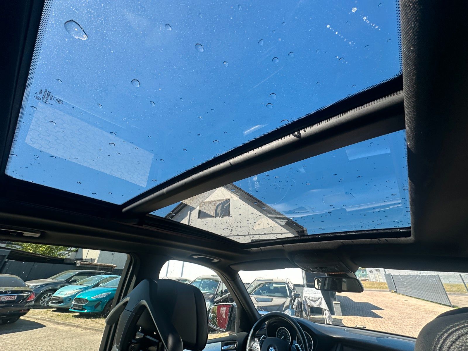 Fahrzeugabbildung BMW X5 M50d HUD Leder Pano AHK STH M-Sport