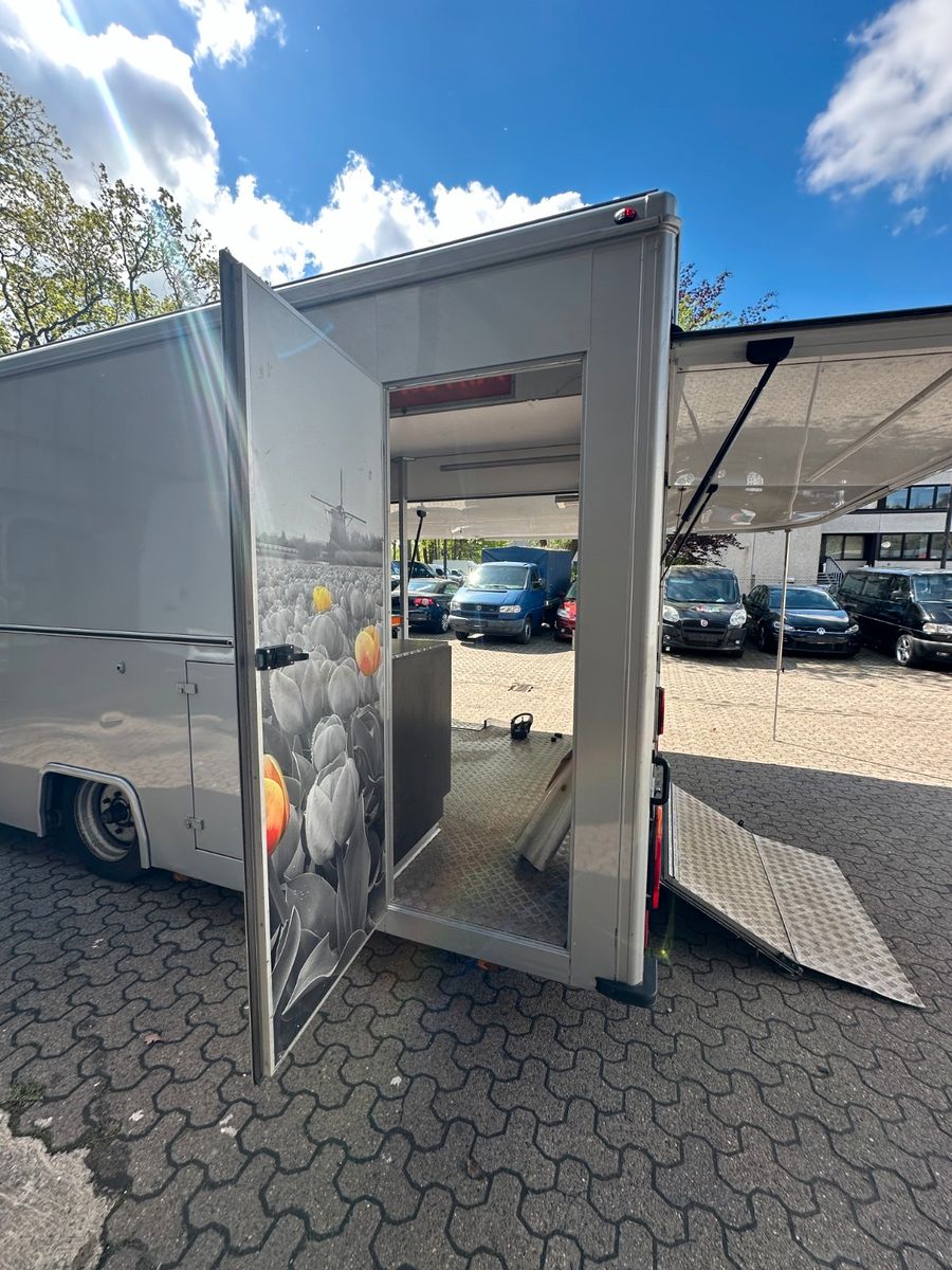 Fahrzeugabbildung Borco-Höhns Verkaufsanhänger SO-AE 3000 Blumen Hydr. Antrieb