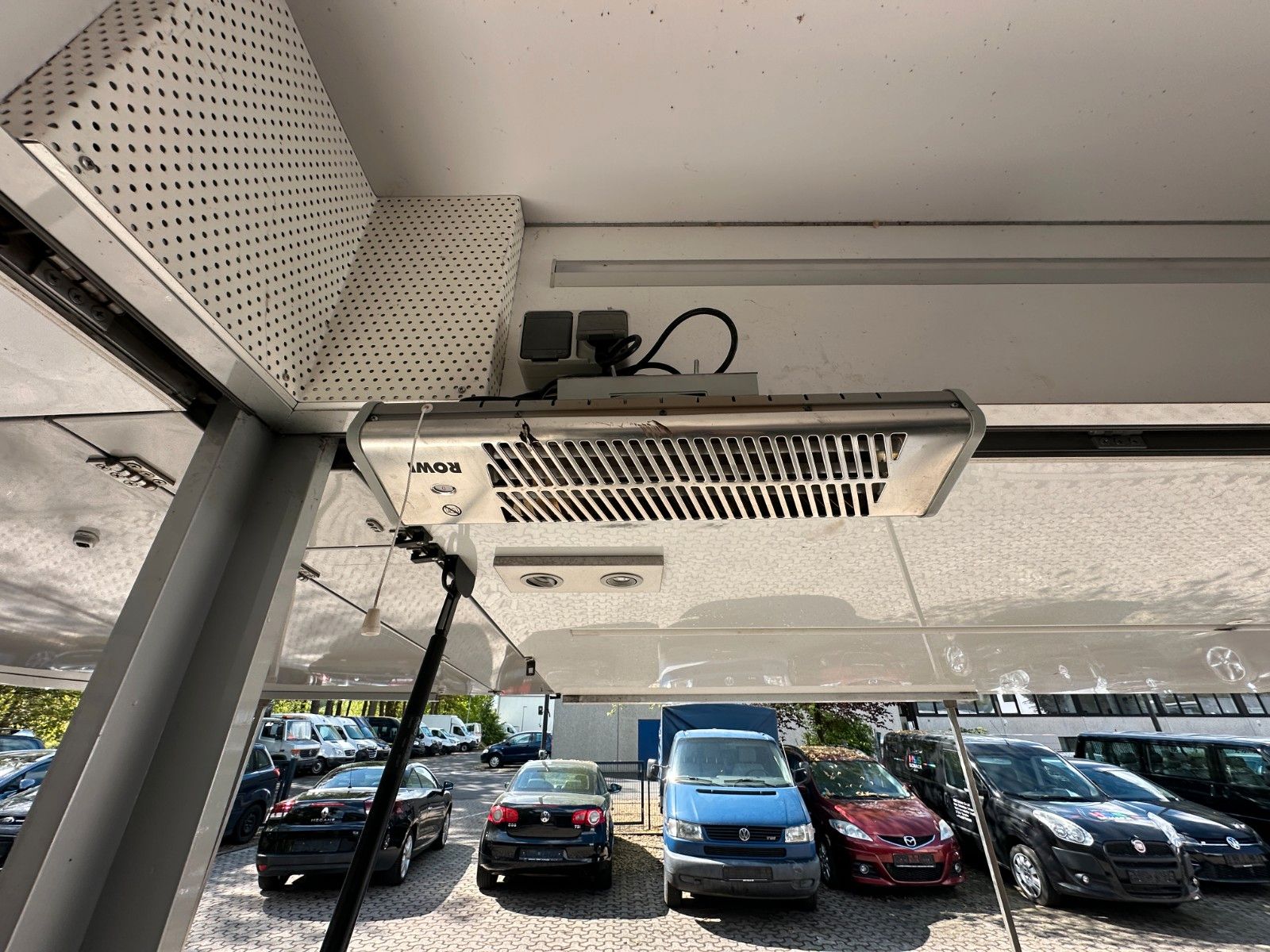 Fahrzeugabbildung Borco-Höhns Verkaufsanhänger SO-AE 3000 Blumen Hydr. Antrieb