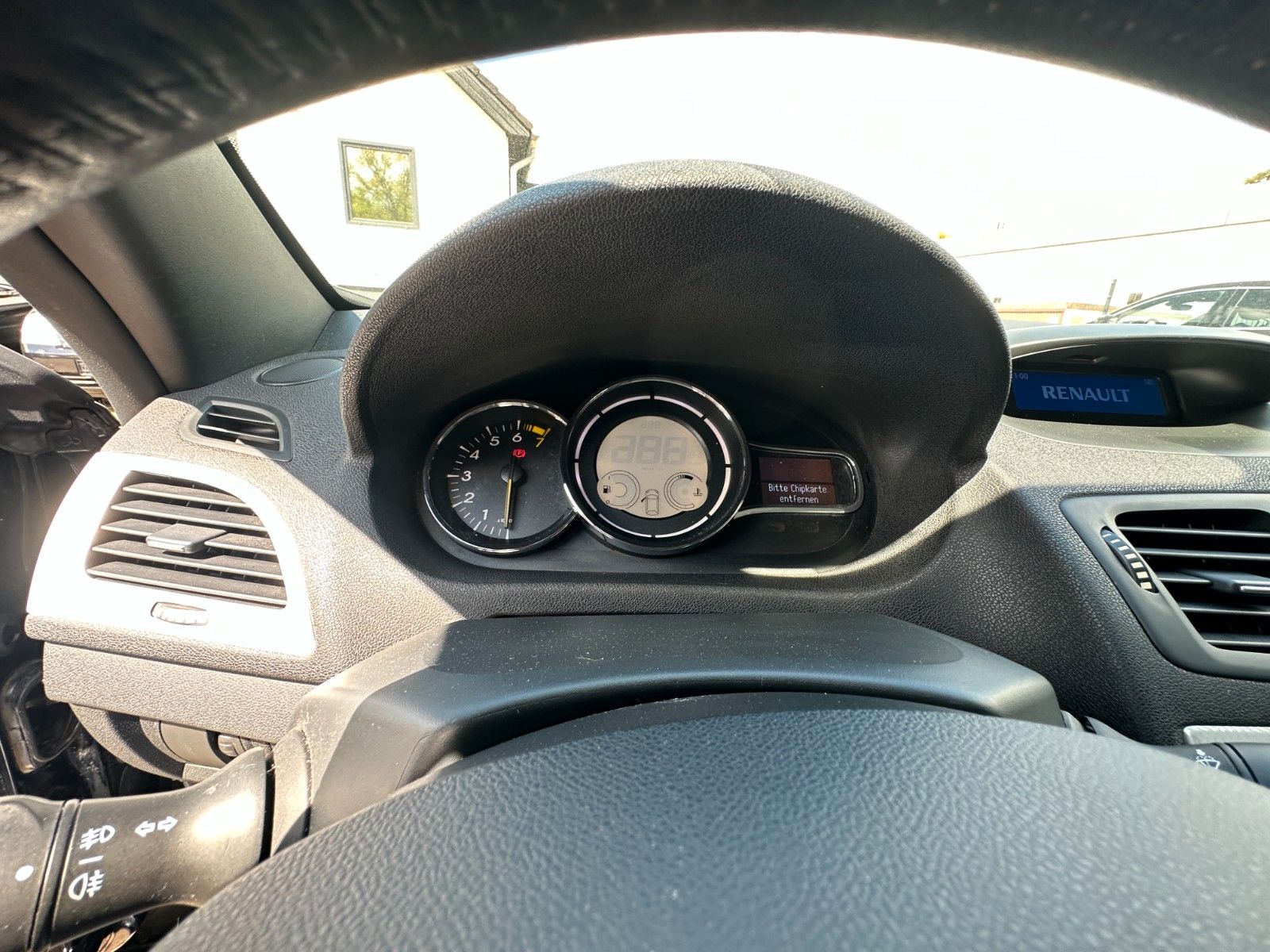Fahrzeugabbildung Renault Megane Cabrio Dynamique 1.4 130 PS Leder Xenon