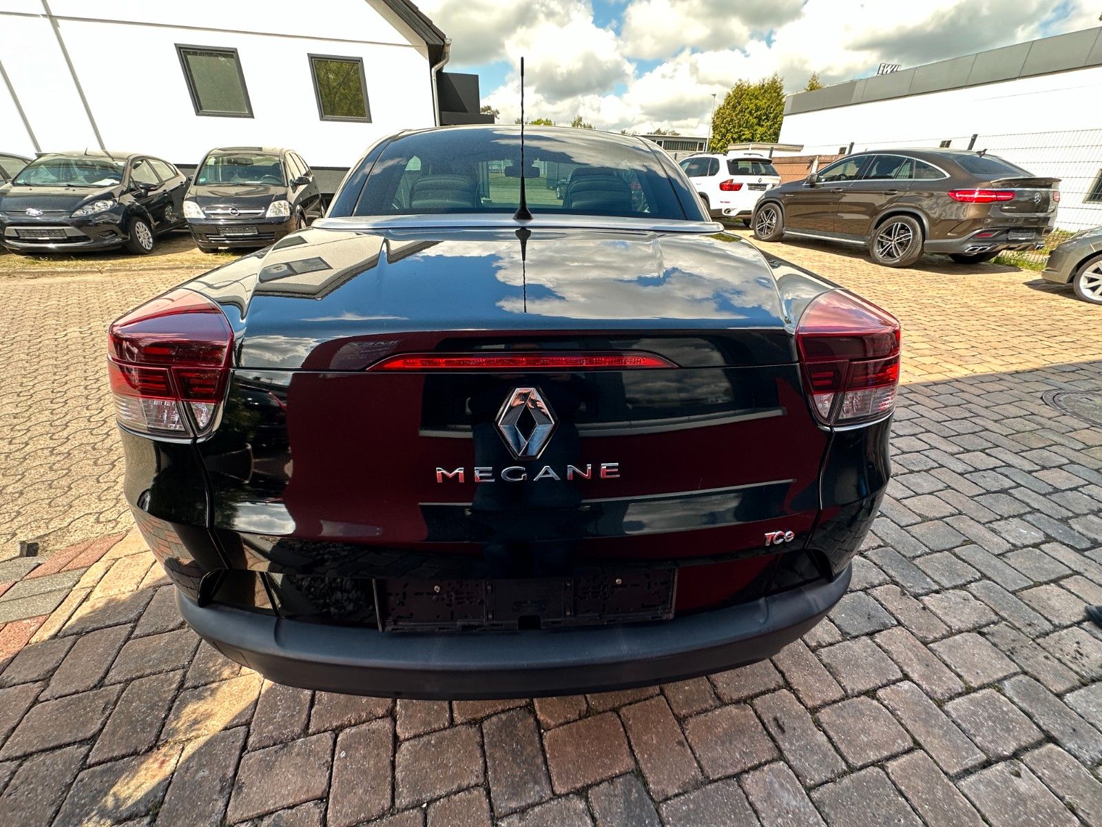 Fahrzeugabbildung Renault Megane Cabrio Dynamique 1.4 130 PS Leder Xenon