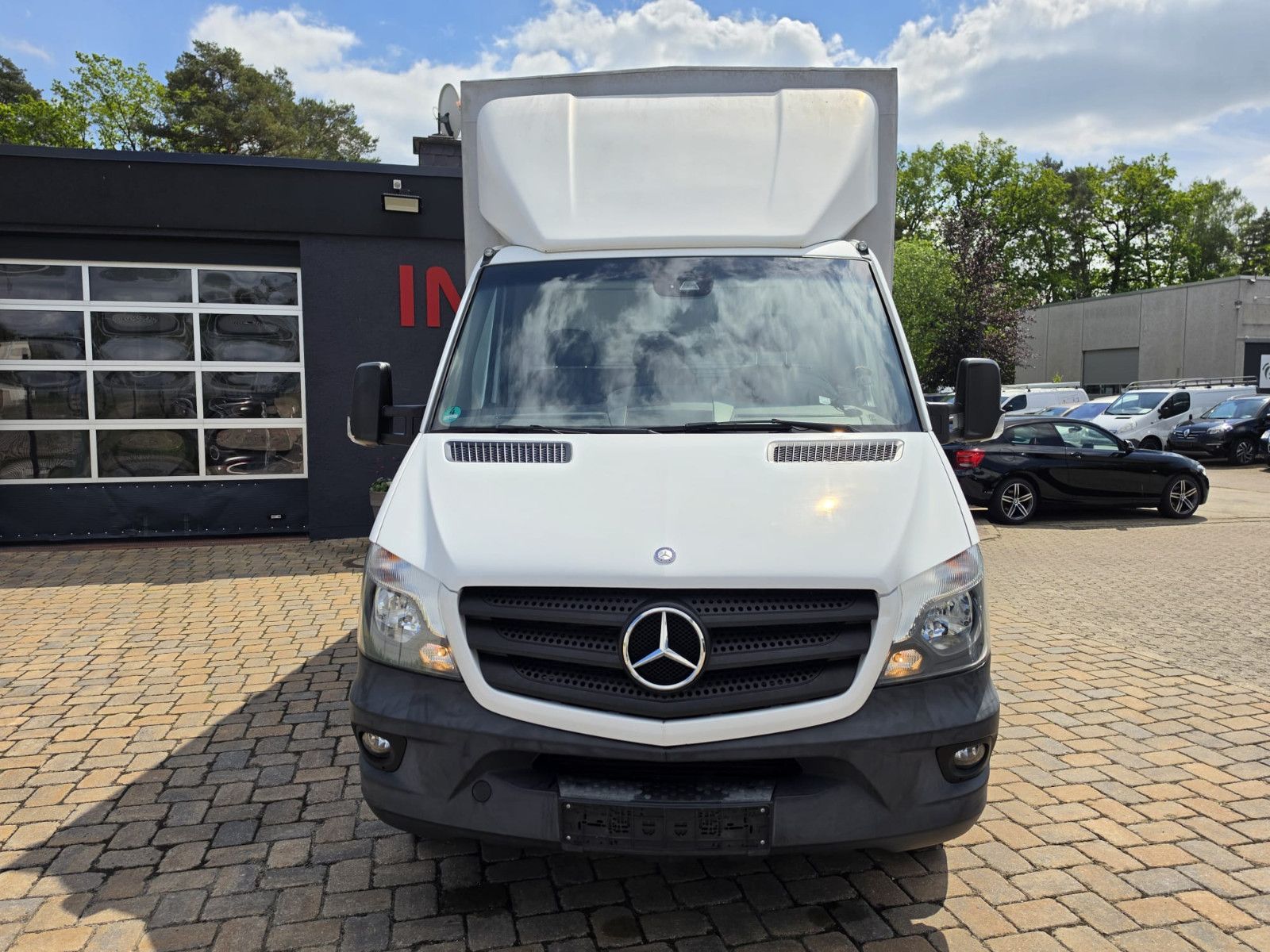 Fahrzeugabbildung Mercedes-Benz Sprinter II Pritsche 516 HU neu 65tkm Klima