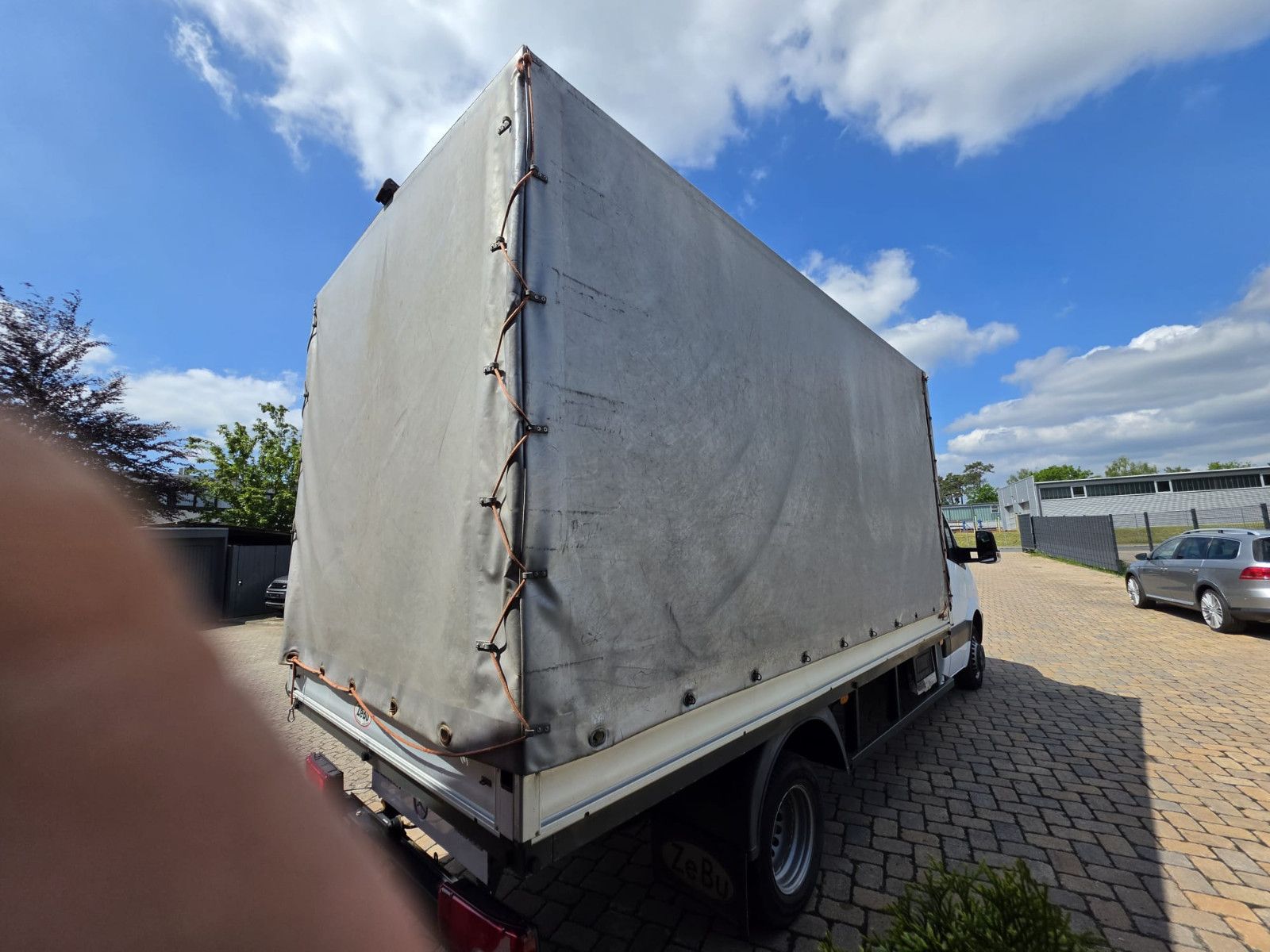 Fahrzeugabbildung Mercedes-Benz Sprinter II Pritsche 516 HU neu 65tkm Klima
