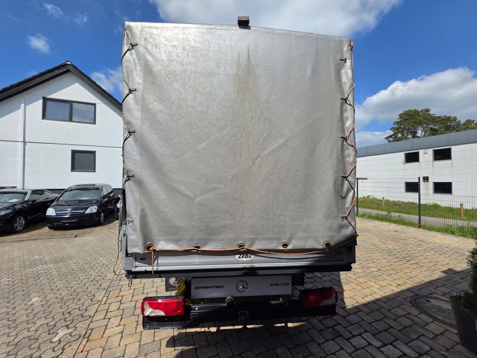 Fahrzeugabbildung Mercedes-Benz Sprinter II Pritsche 516 HU neu 65tkm Klima