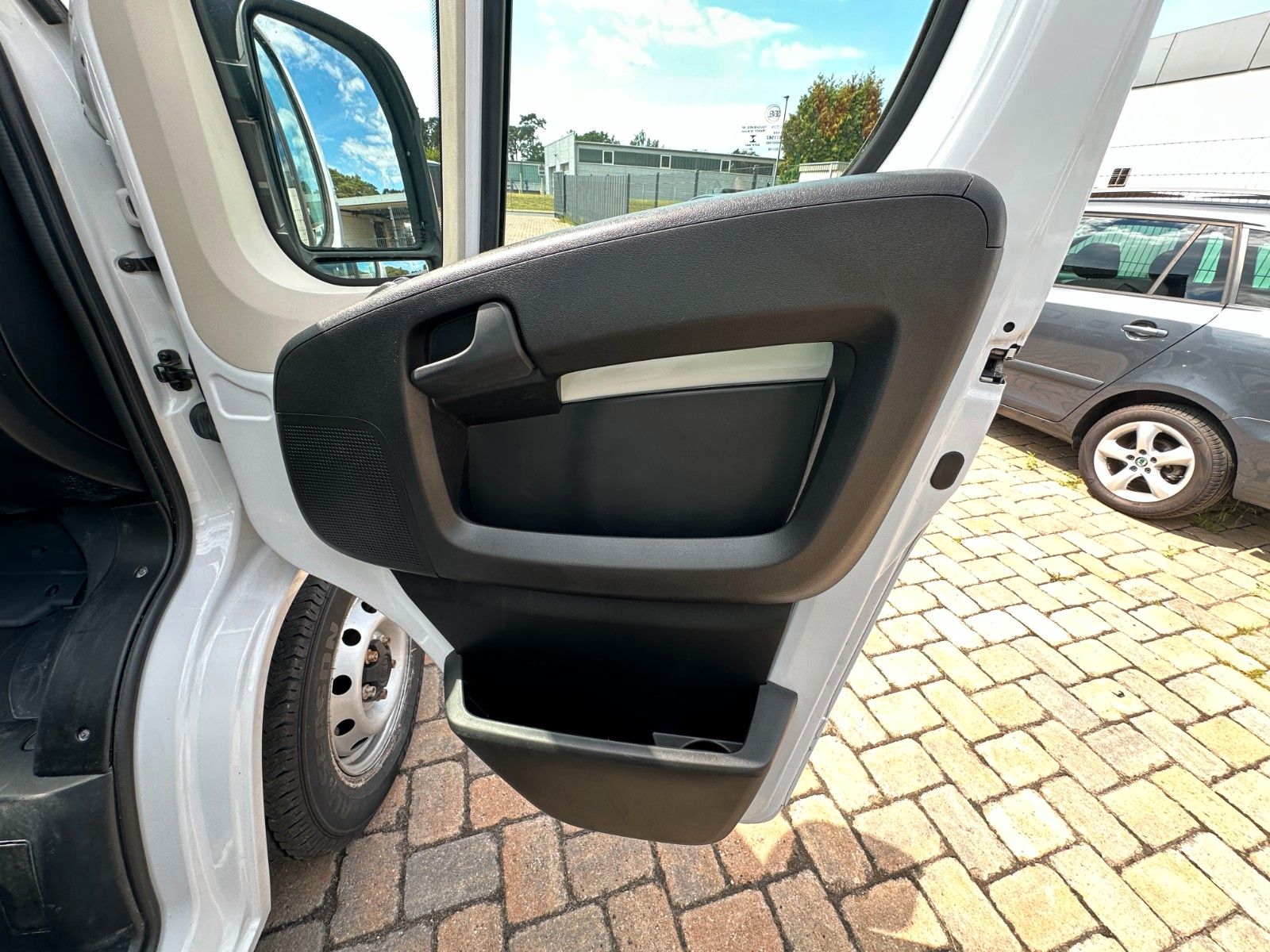 Fahrzeugabbildung Fiat Ducato 2.3 160 PS Kühlwagen TK -28° 78tkm