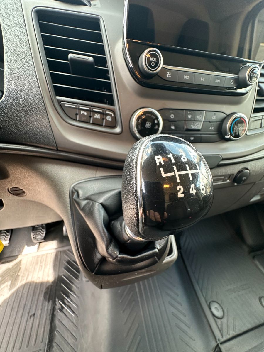 Fahrzeugabbildung Ford Transit 280 L1 Trend 2.0 Kamera Xenon Nr 826