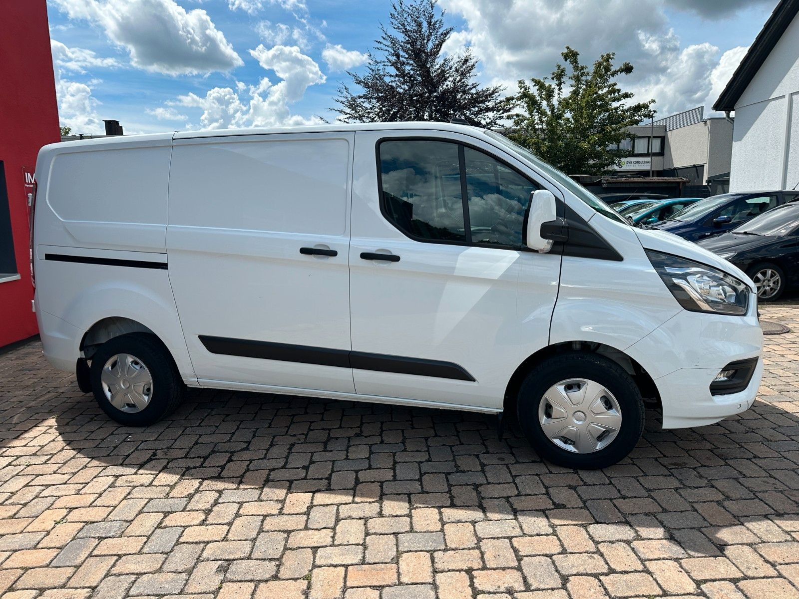Fahrzeugabbildung Ford Transit 280 L1 Trend 2.0 Kamera Xenon Nr 826