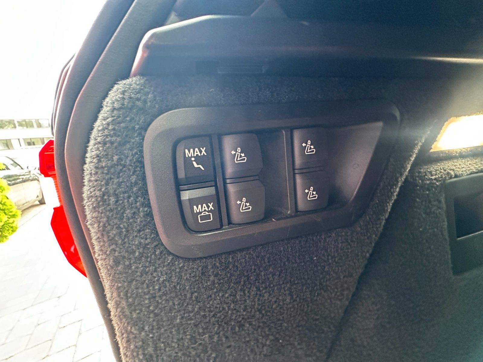 Fahrzeugabbildung BMW X7 M50 d Individual Pano 7 Sitze Laser Bi-Color