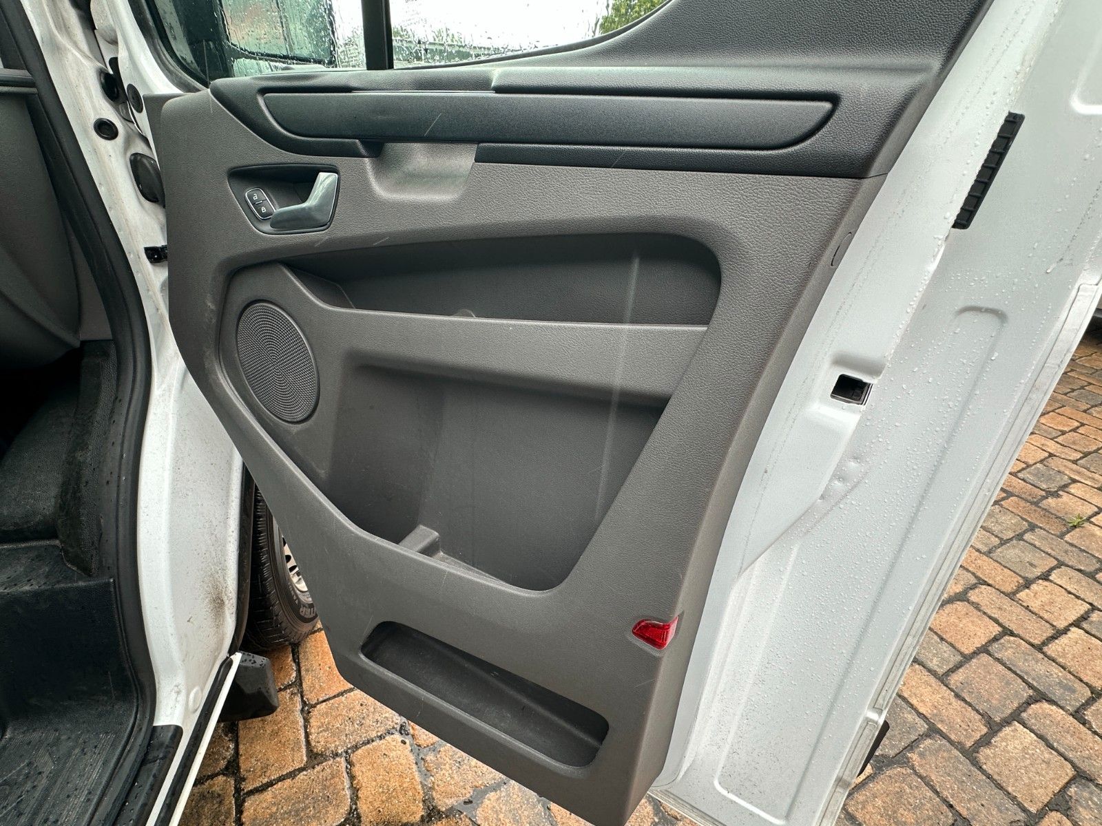 Fahrzeugabbildung Ford Transit 280 L1 Trend 2.0 Kamera Xenon Nr 832