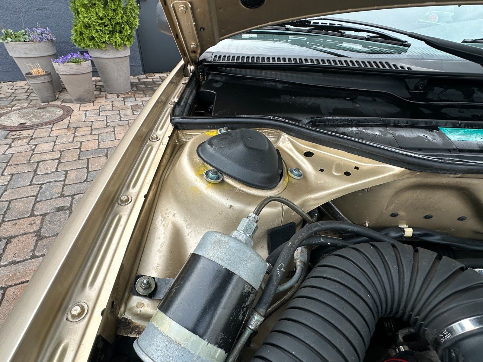 Fahrzeugabbildung Audi 100 Limo 20. 74 KW Tüv 8/26 Klima SD Servo