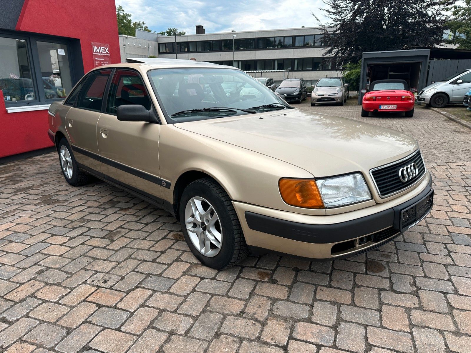 Fahrzeugabbildung Audi 100 Limo 20. 74 KW Tüv 8/26 Klima SD Servo